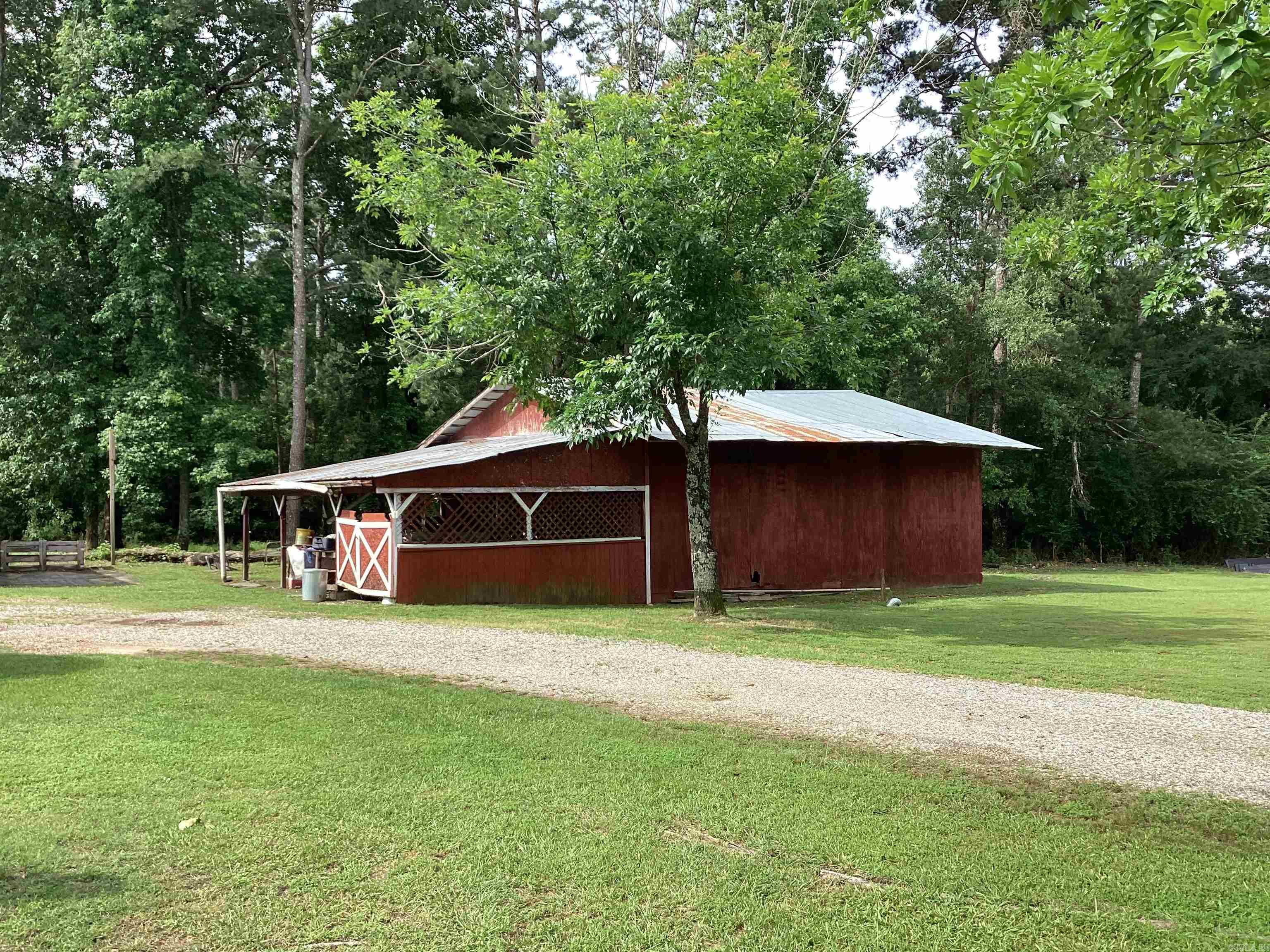 228 Nevada 66 W  Prescott, AR