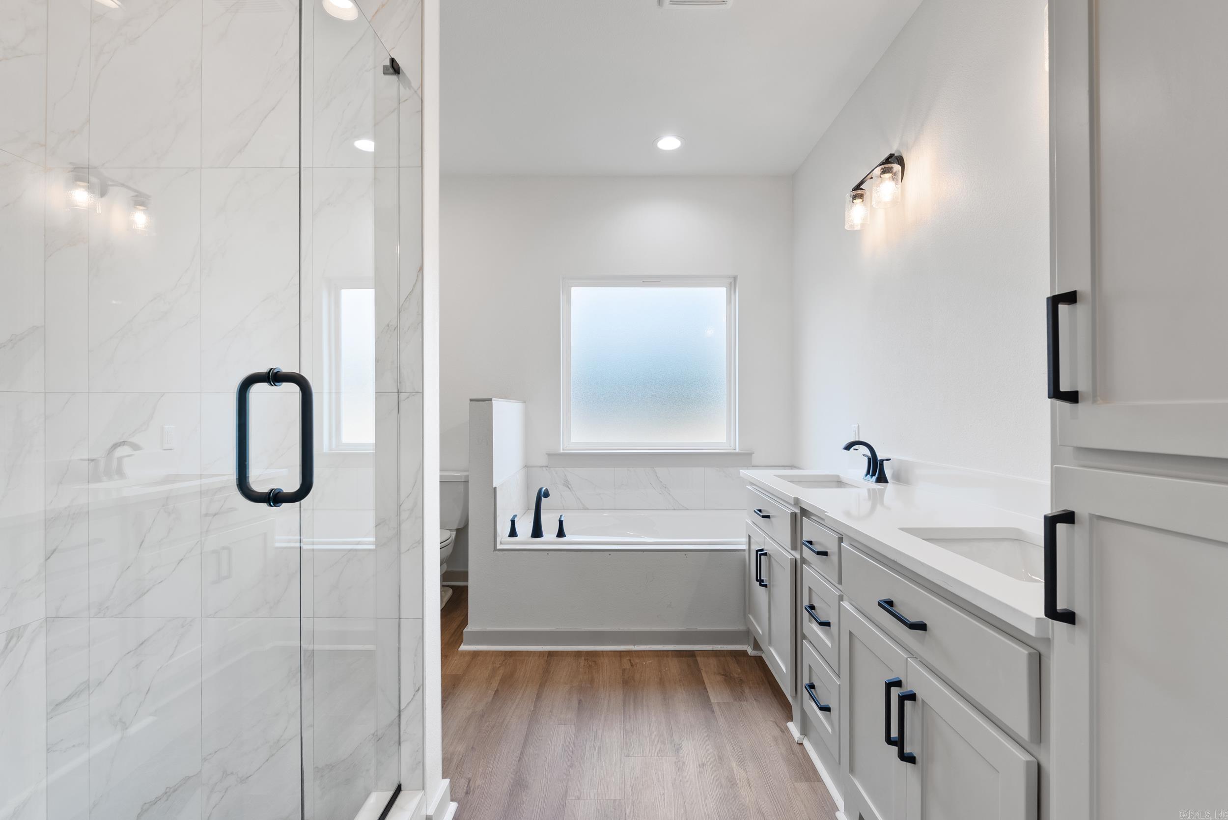 13 Ricky  Greenbrier, AR