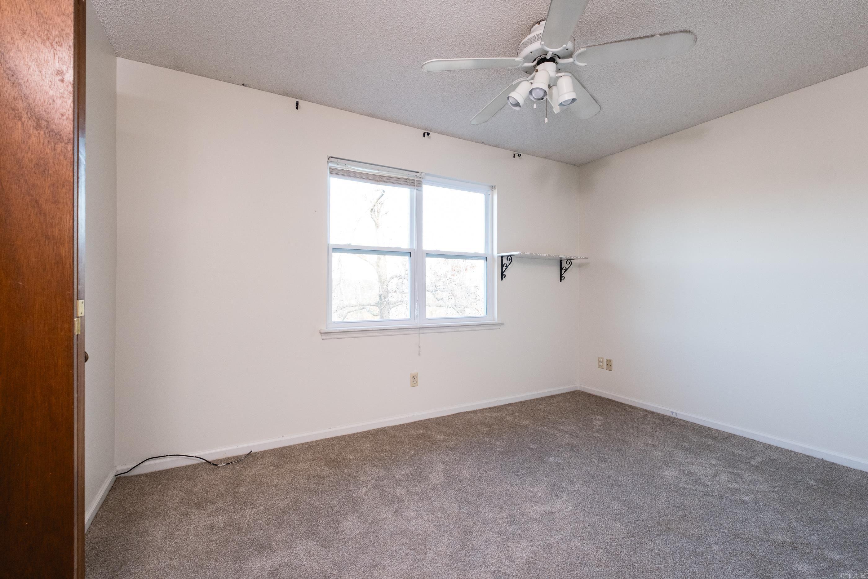 8 Red Maple Court Little Rock, AR 72211