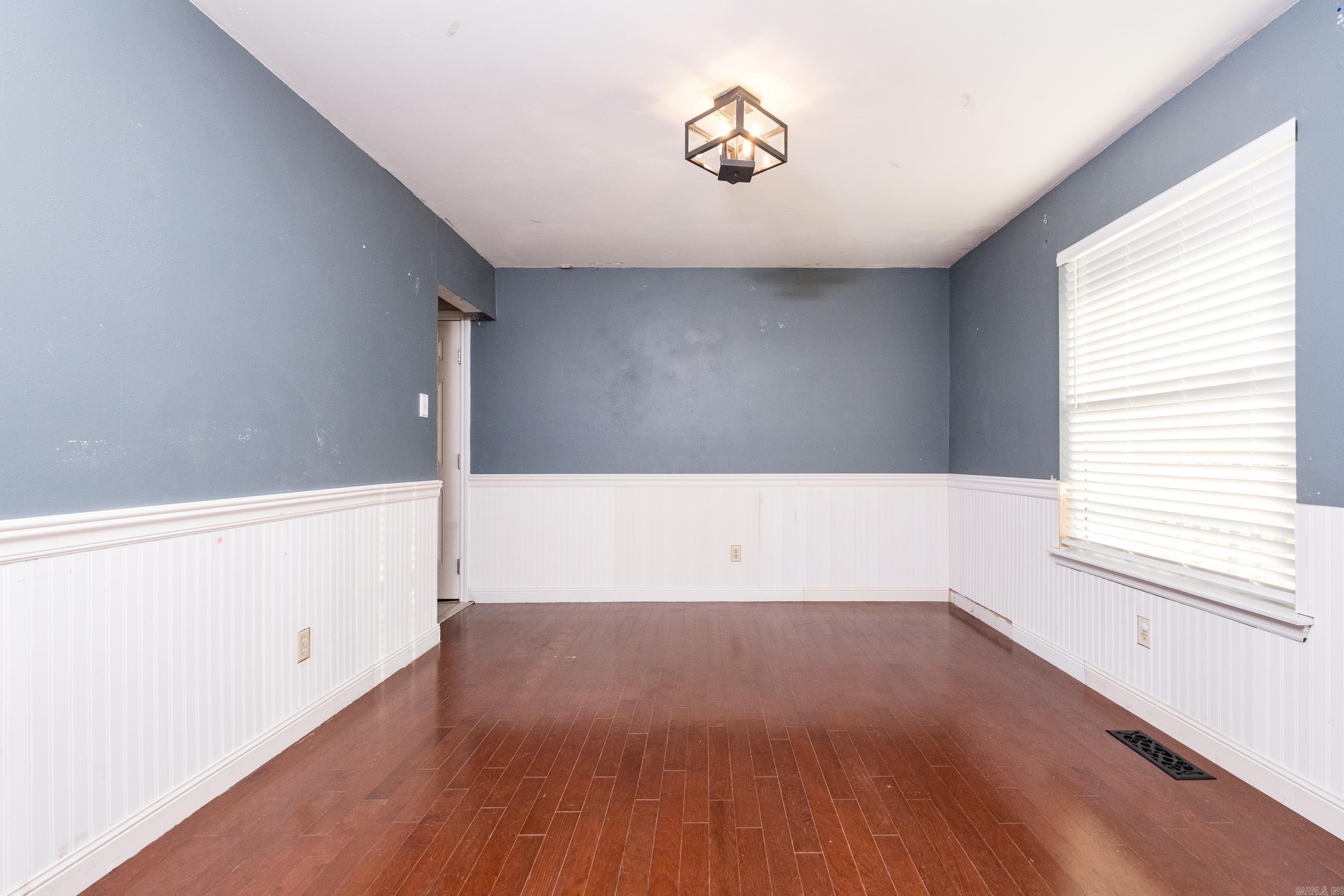 8 Red Maple Court Little Rock, AR 72211