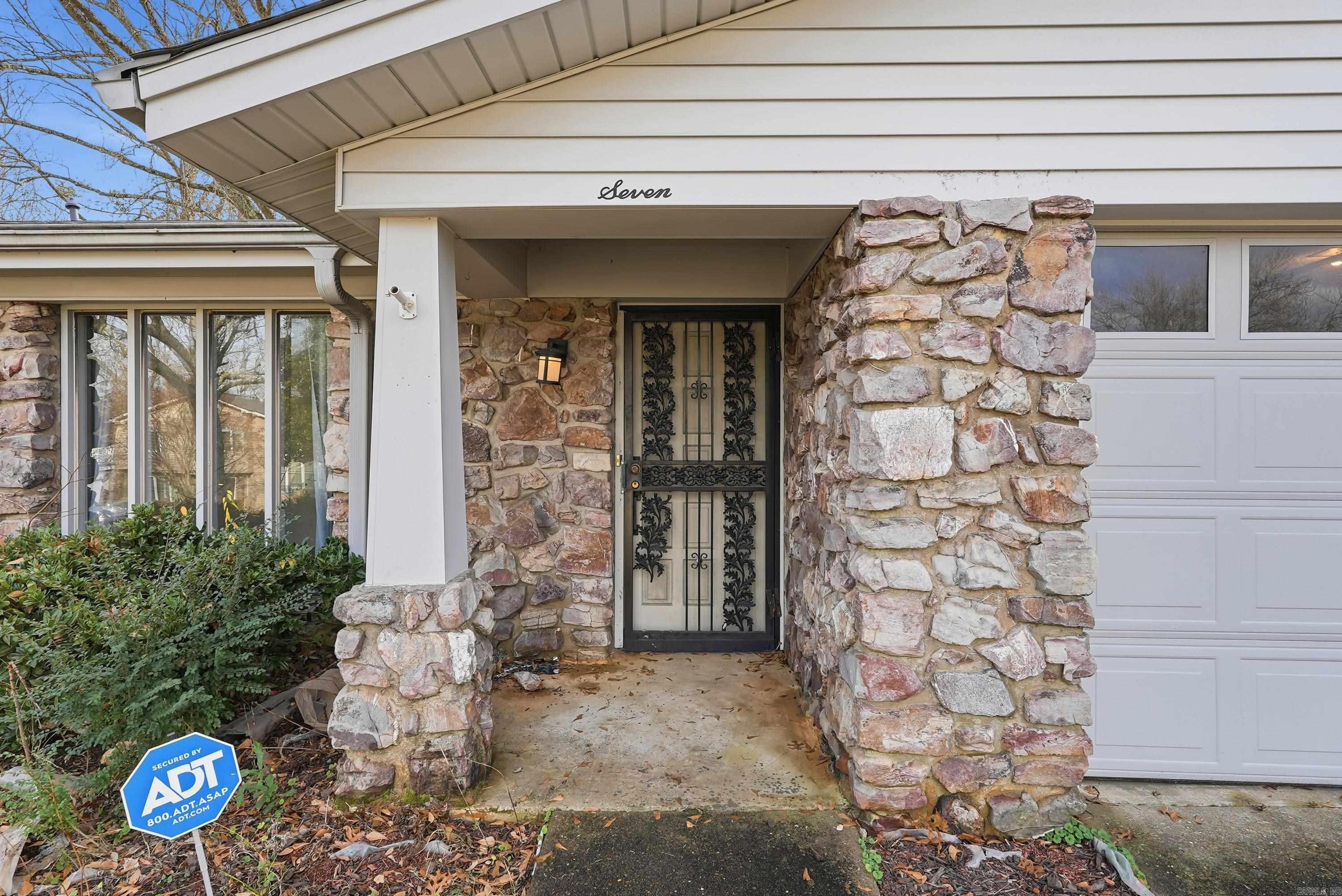 7 Arcadia  Bryant, AR