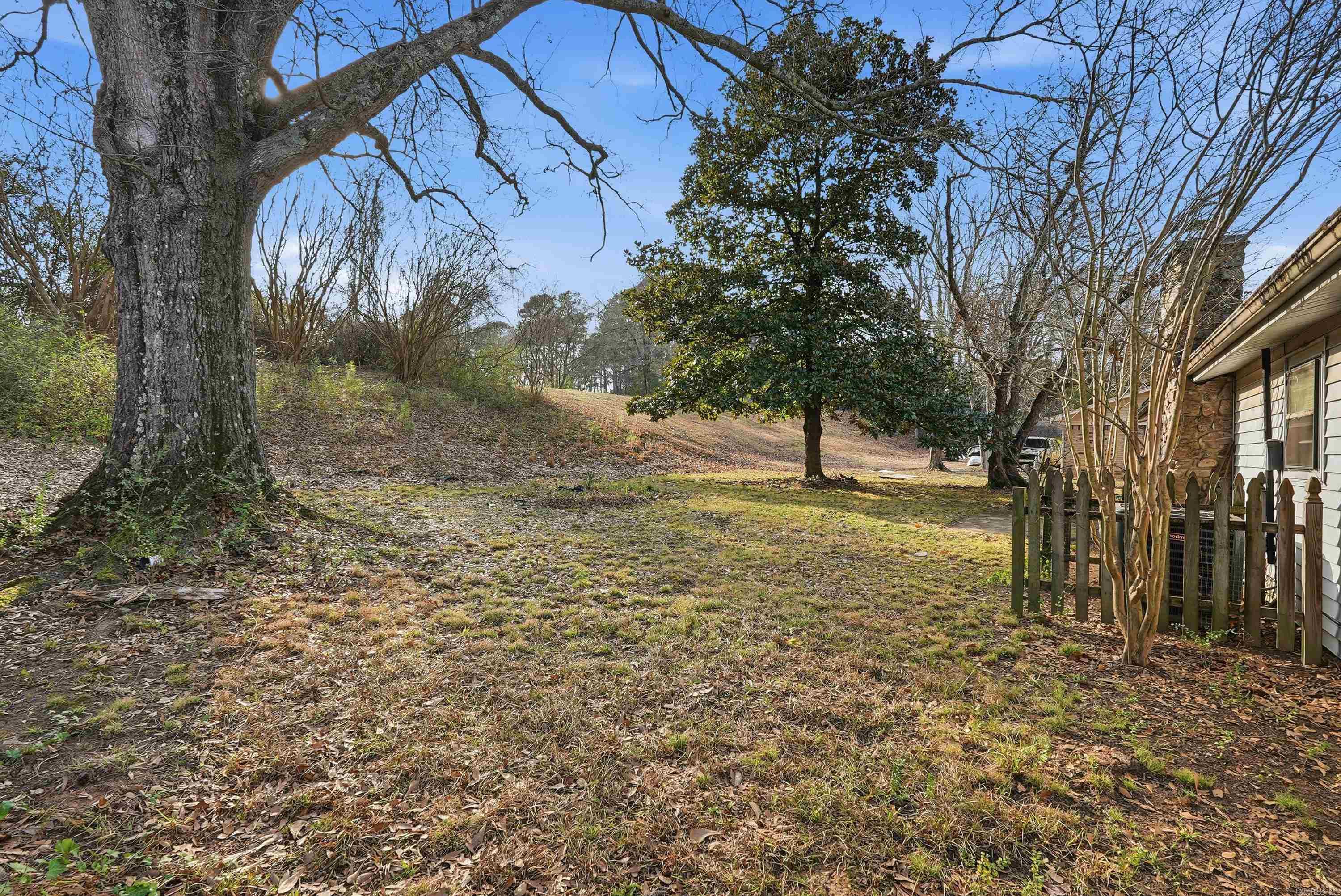 7 Arcadia  Bryant, AR