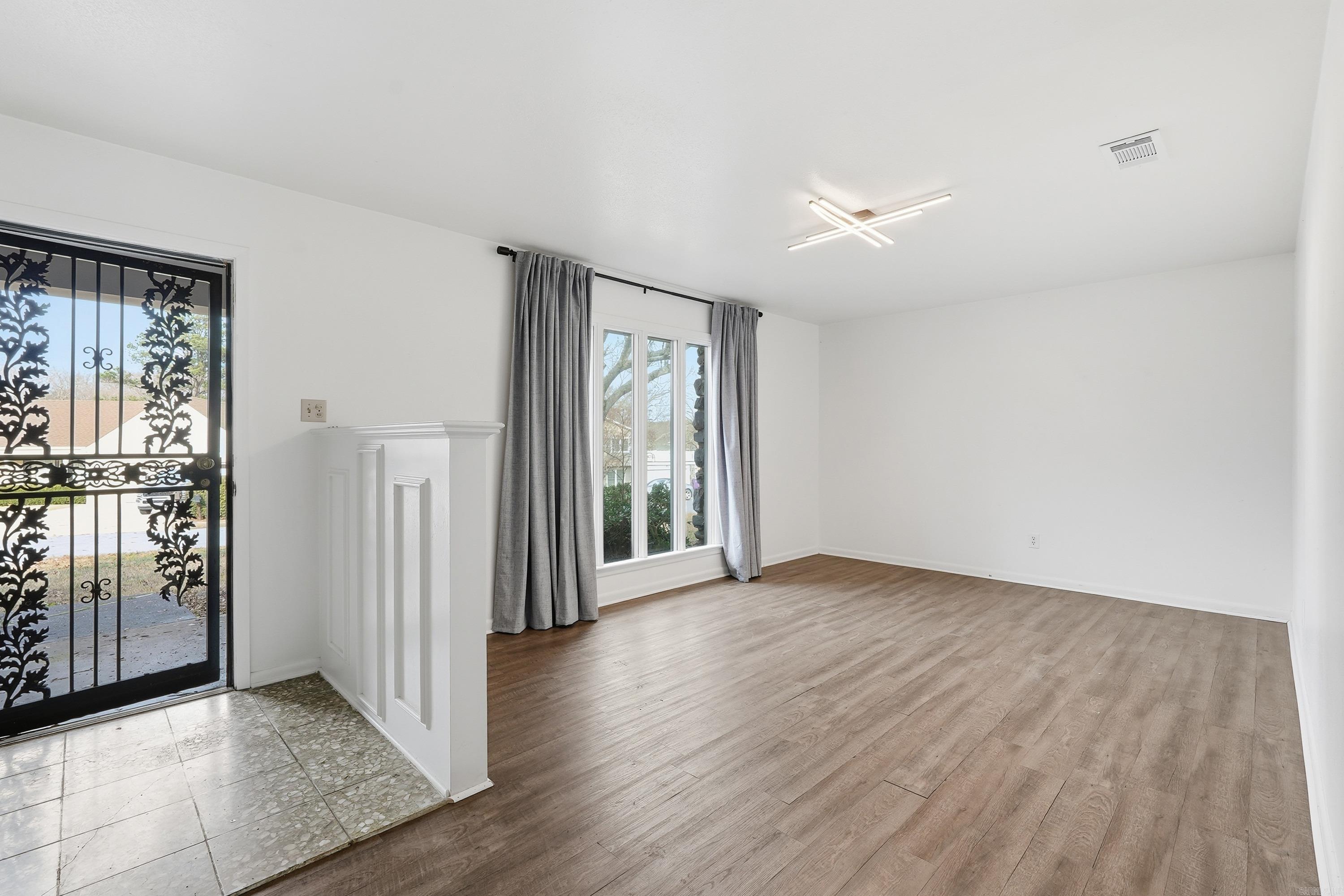 7 Arcadia  Bryant, AR