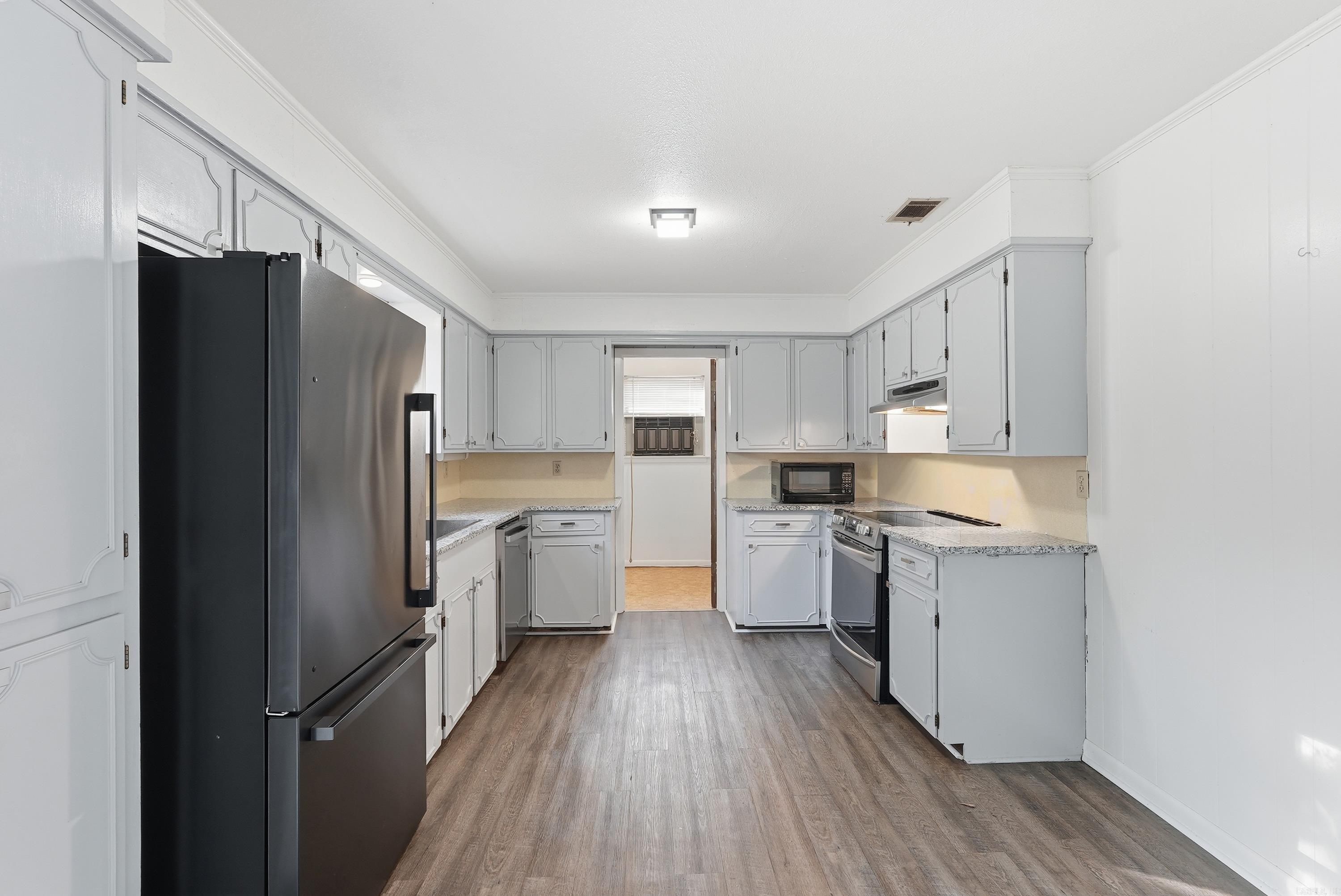 7 Arcadia  Bryant, AR