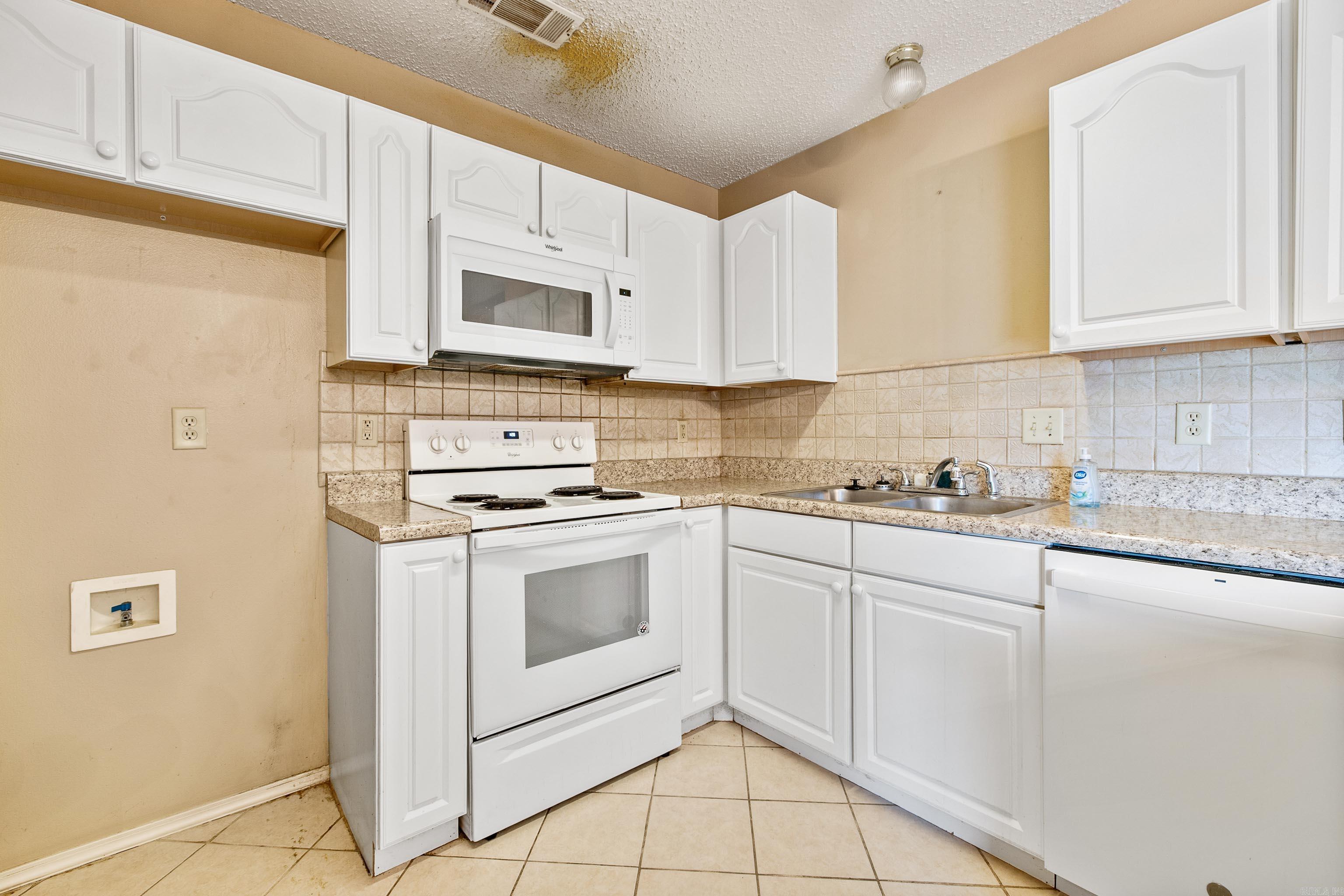 81 Meadow Ridge  Maumelle, AR