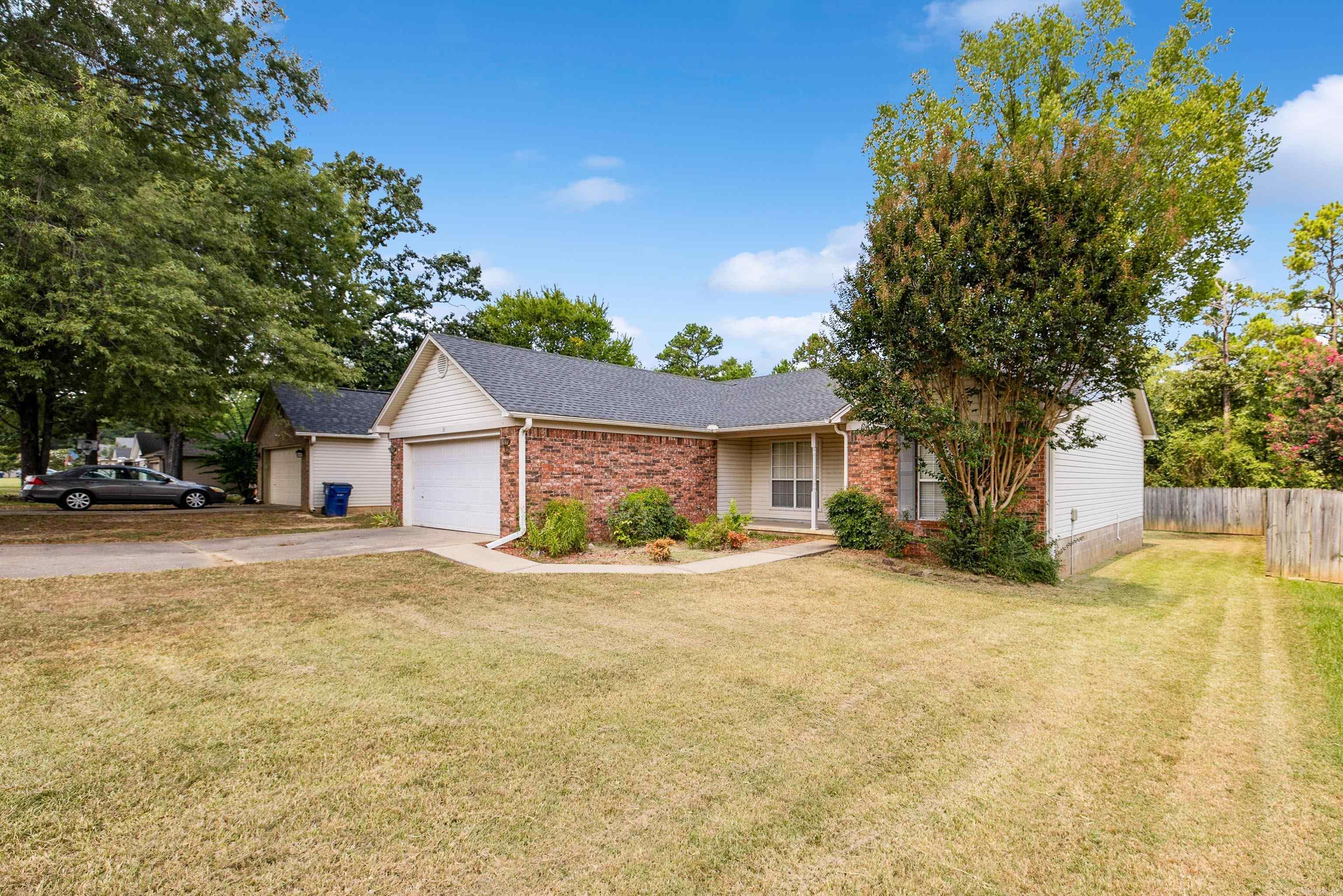 81 Meadow Ridge  Maumelle, AR