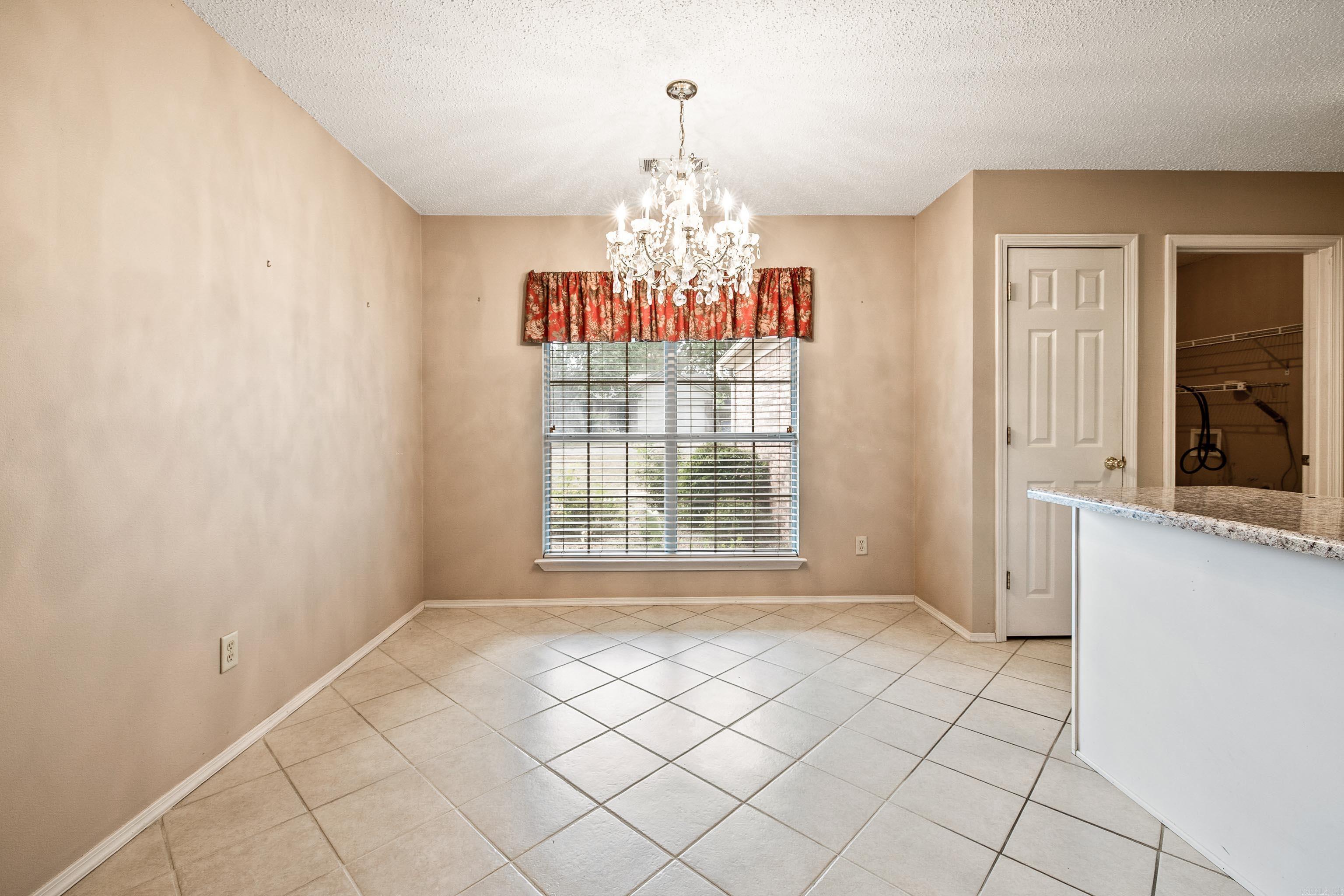 81 Meadow Ridge  Maumelle, AR