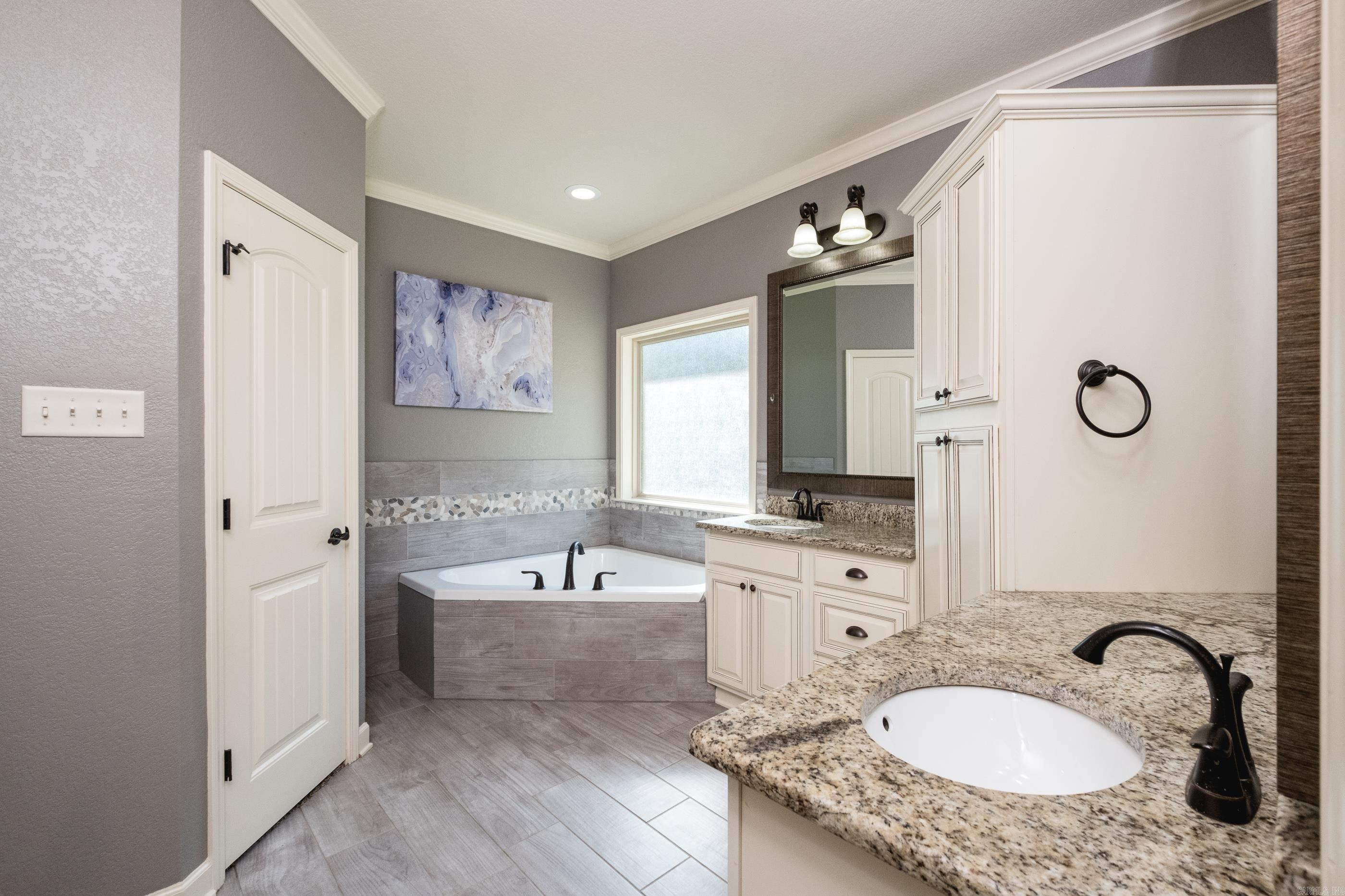 10684 Hinds  Benton, AR