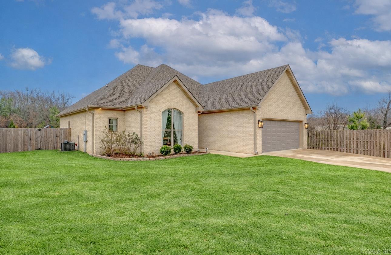 1976 Windy Ln  Jonesboro, AR