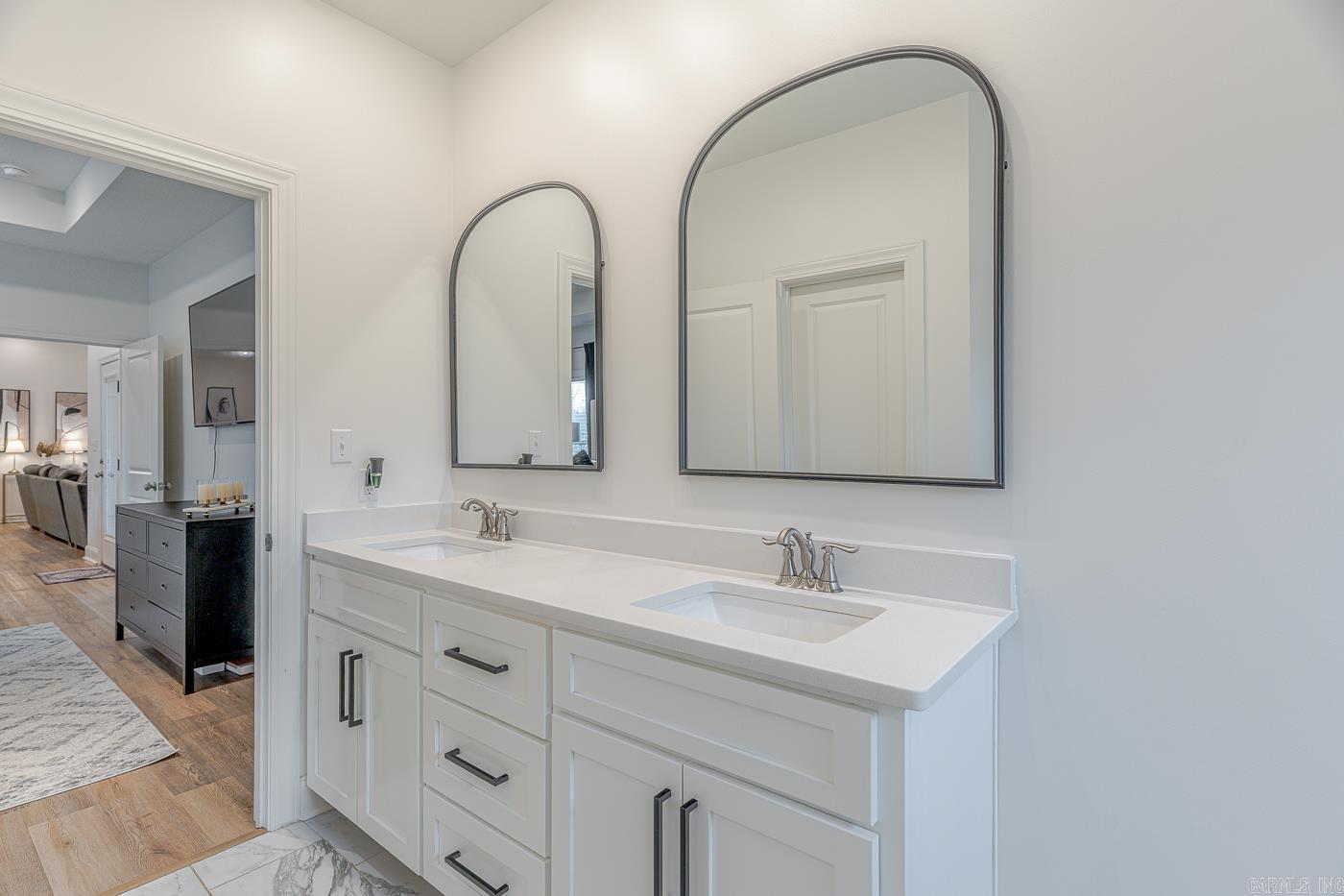 1976 Windy Ln  Jonesboro, AR