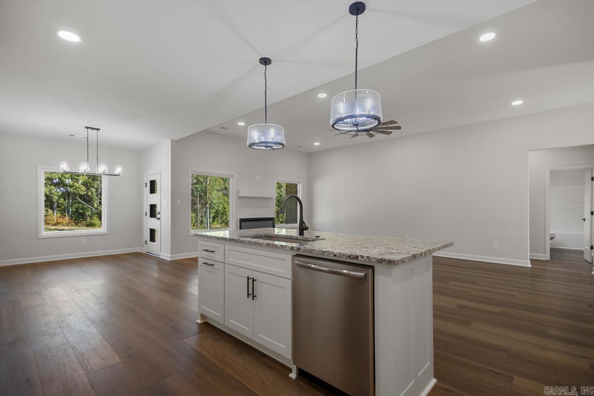 1000 Duke Drive Bauxite, AR 72011