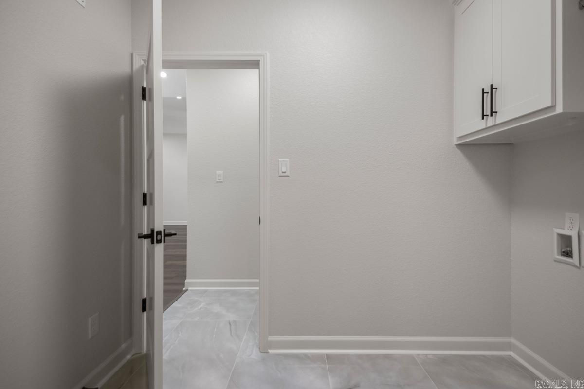 1000 Duke  Bauxite, AR