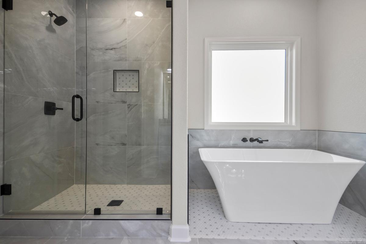 1000 Duke Drive Bauxite, AR 72011