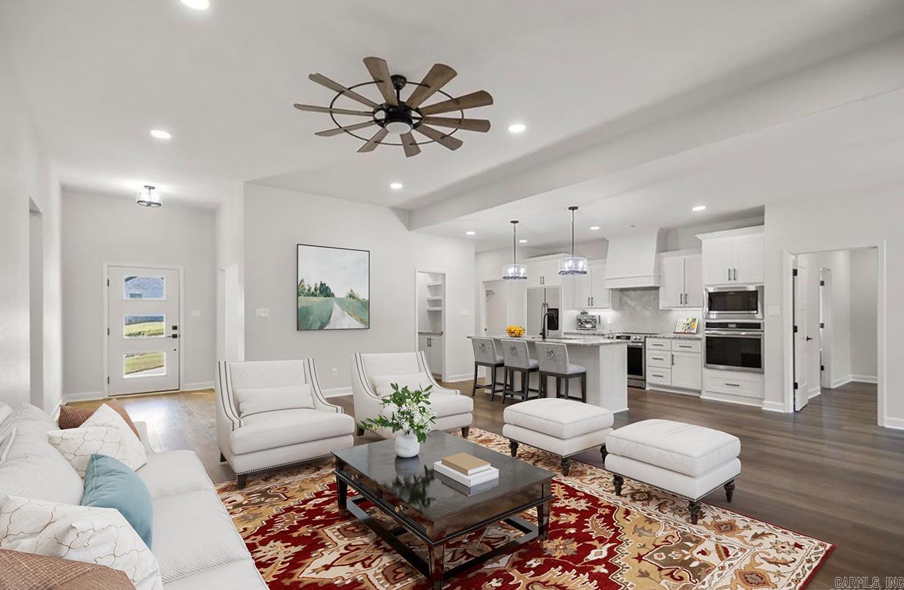 1000 Duke Drive Bauxite, AR 72011