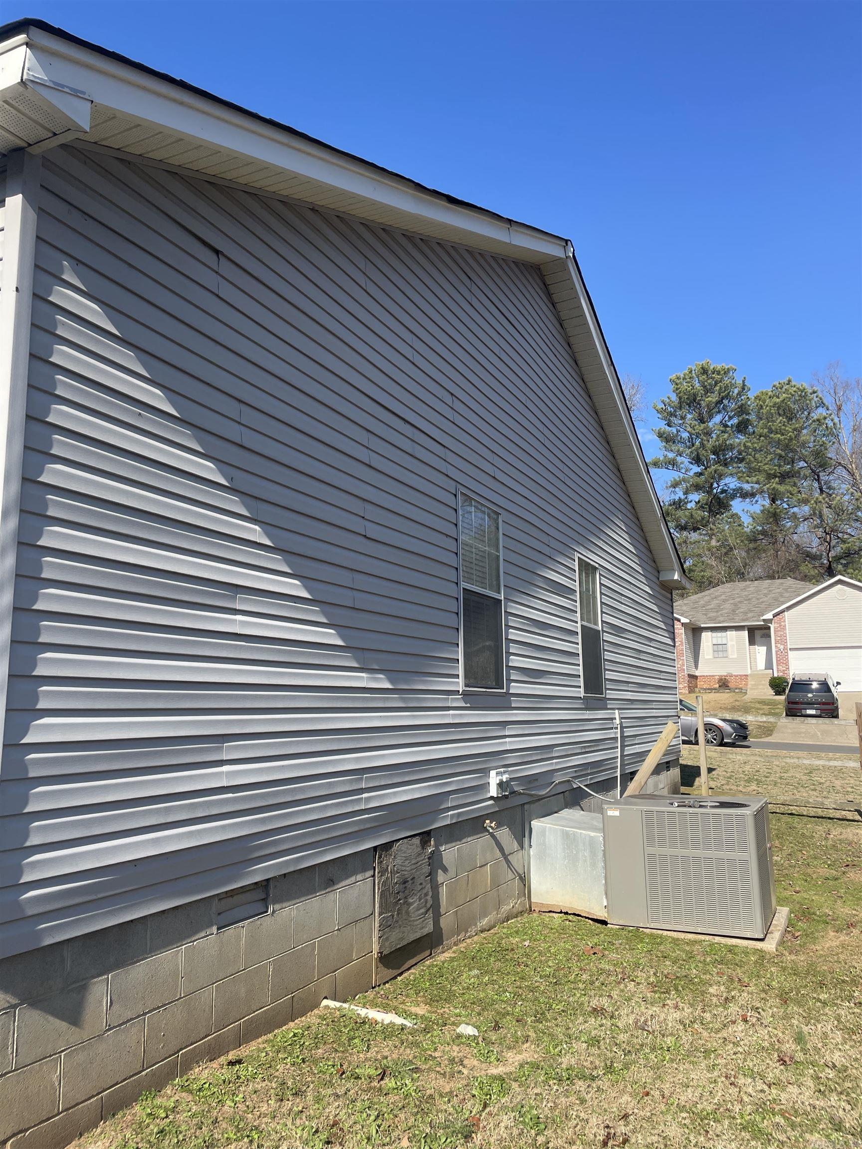 1707 Michael  Benton, AR