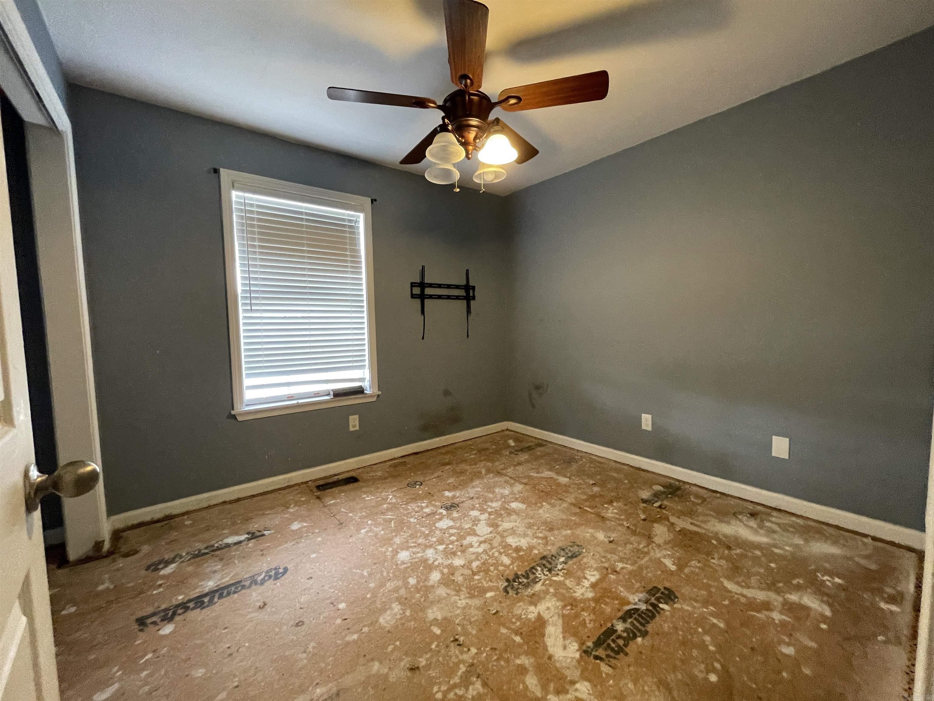 1707 Michael  Benton, AR