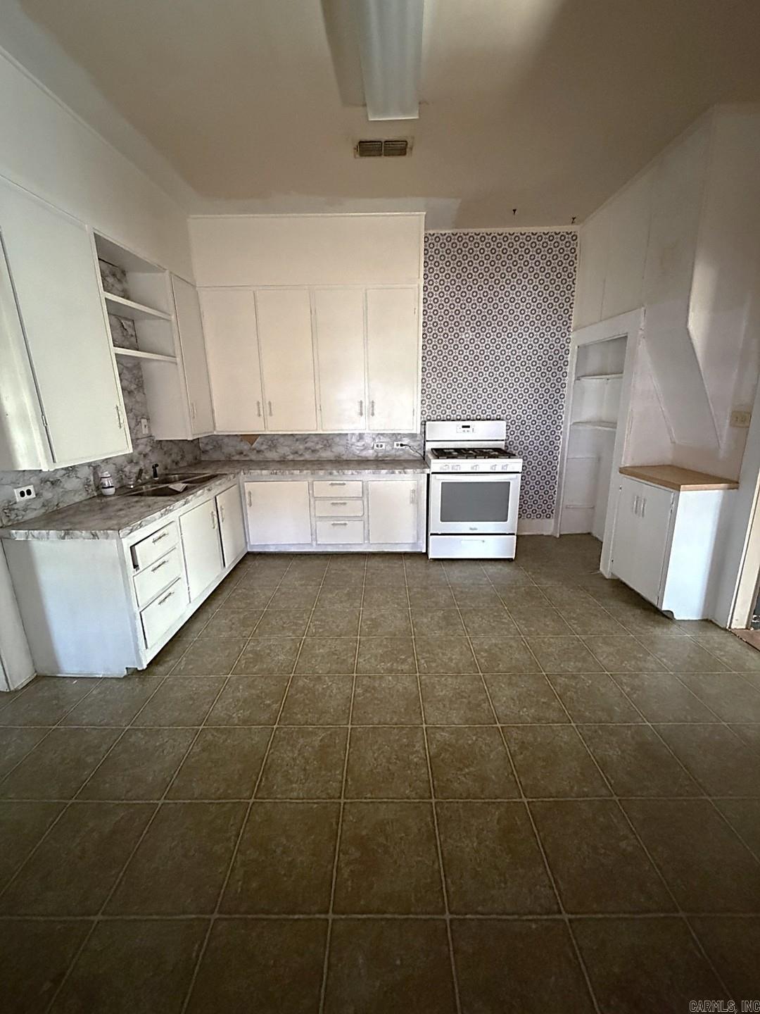 1016 Sulphur Springs  Malvern, AR