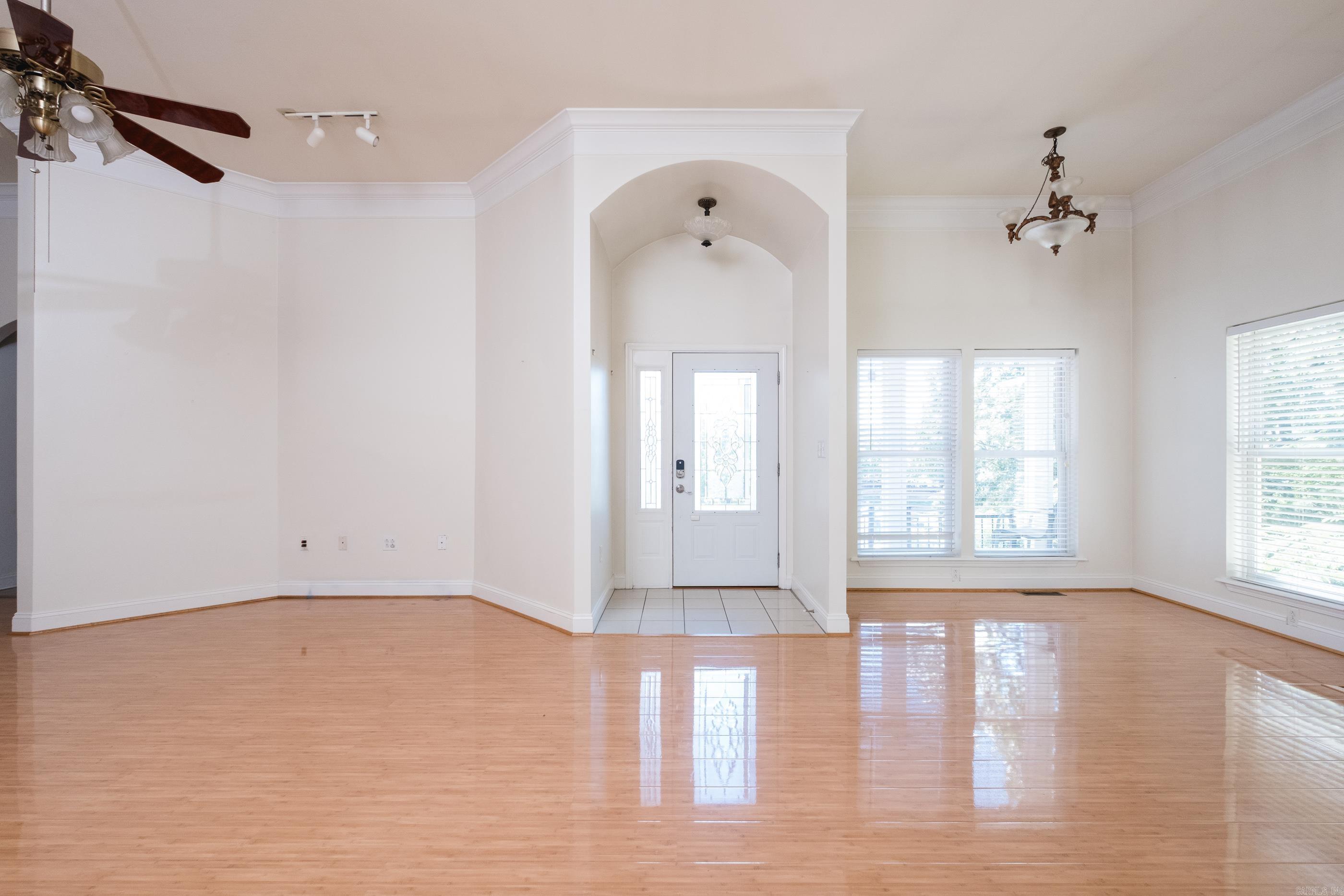 11163 Southridge  Little Rock, AR