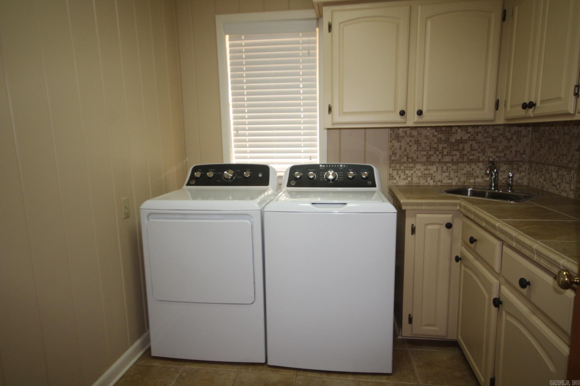 1203 W Sunset  Nashville, AR