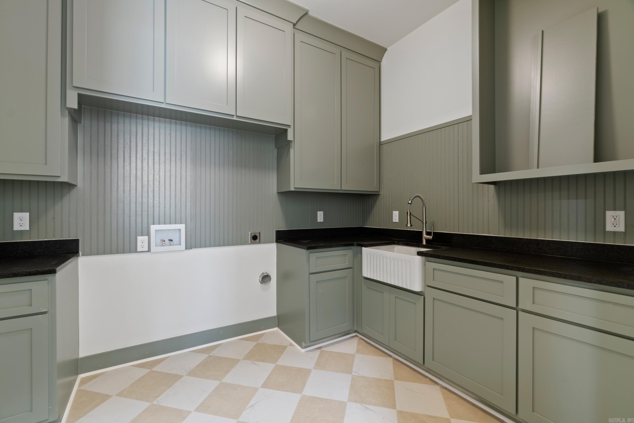 1520 Southwinds  Conway, AR