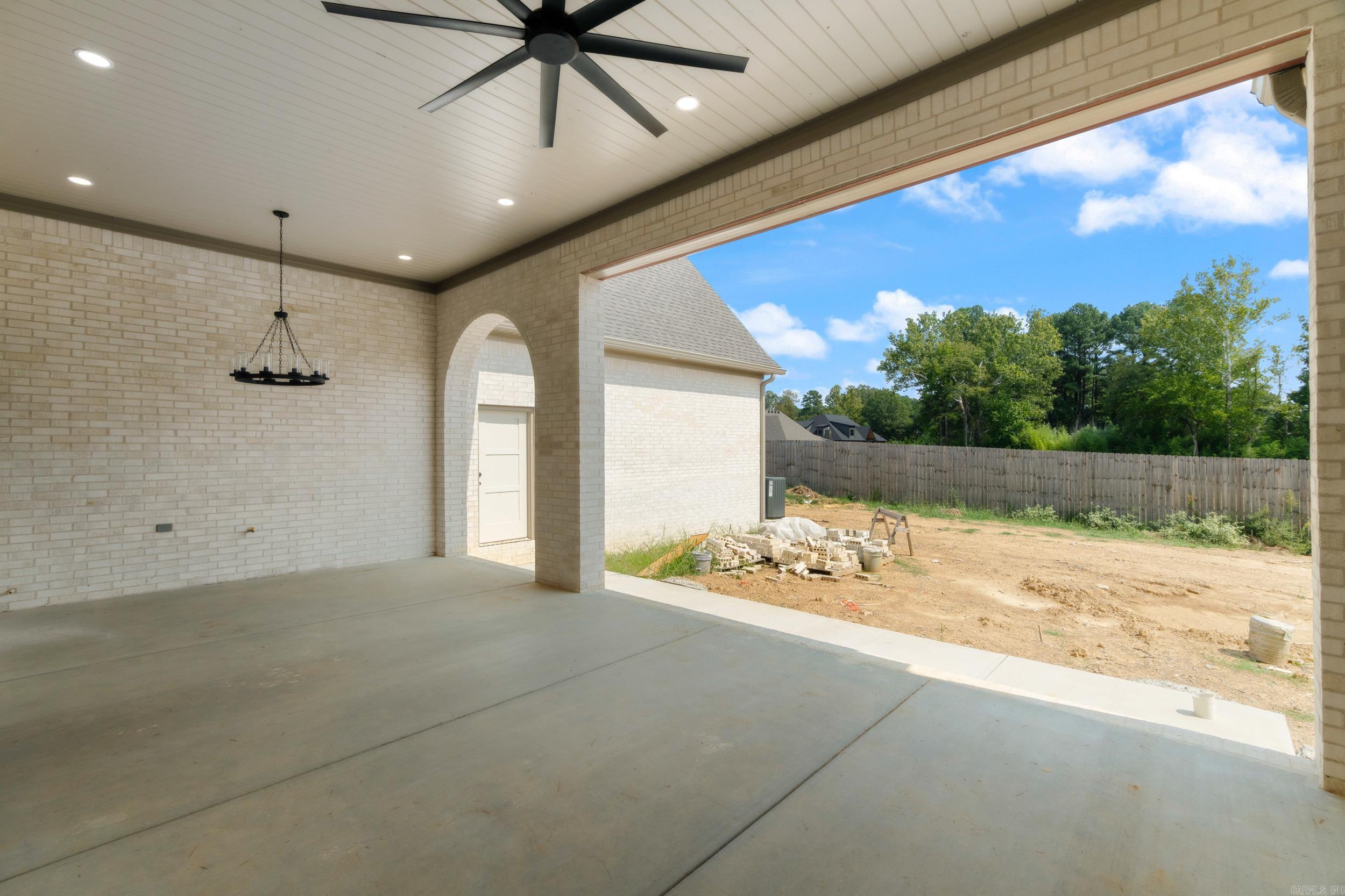 1520 Southwinds  Conway, AR