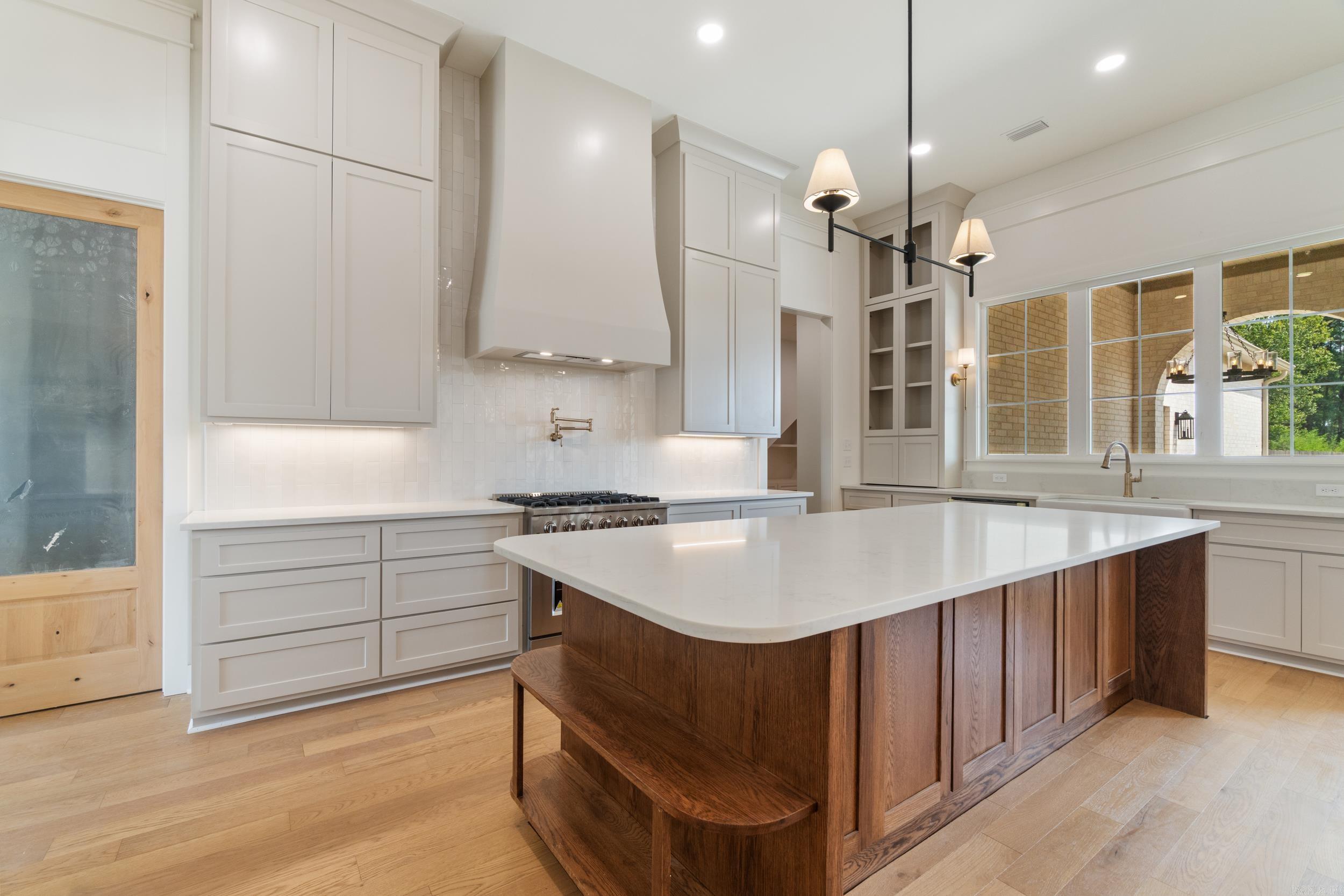 1520 Southwinds  Conway, AR