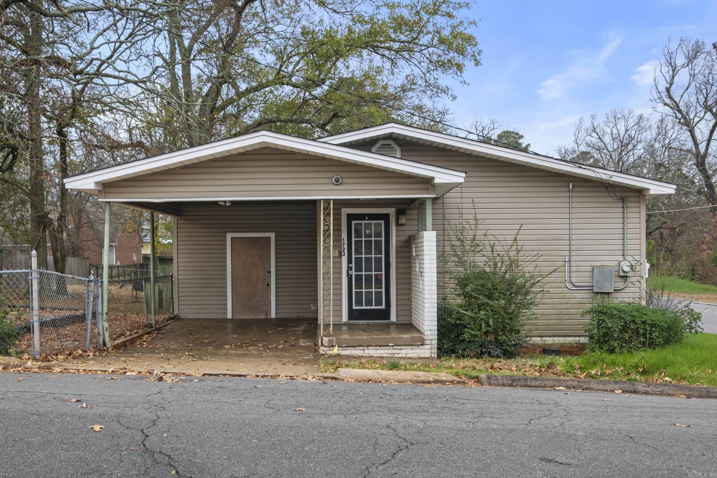 1723 N Mississippi St Little Rock, AR 72207