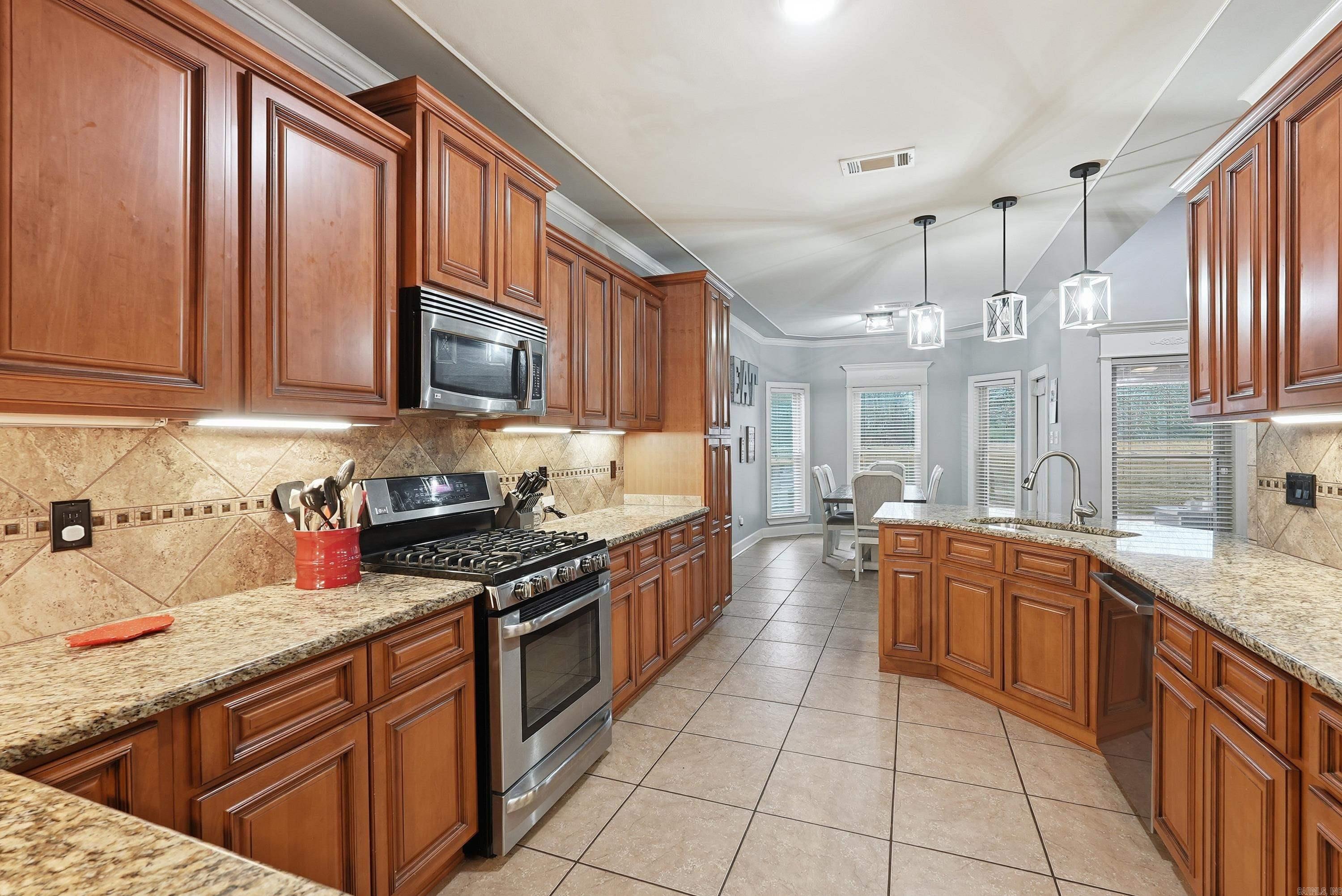 63 Waterloo Loop  Vilonia, AR