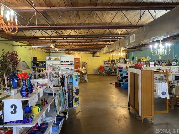 715 W Main St  Plainview, AR