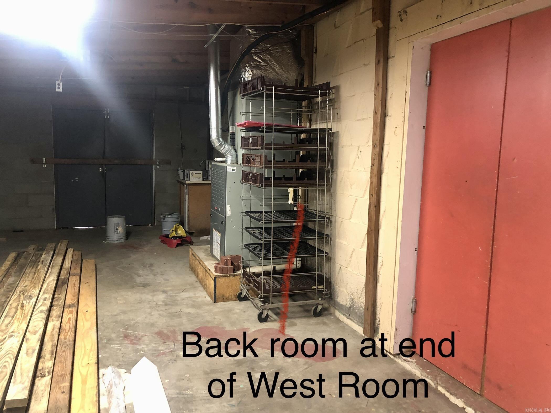 715 W Main St  Plainview, AR