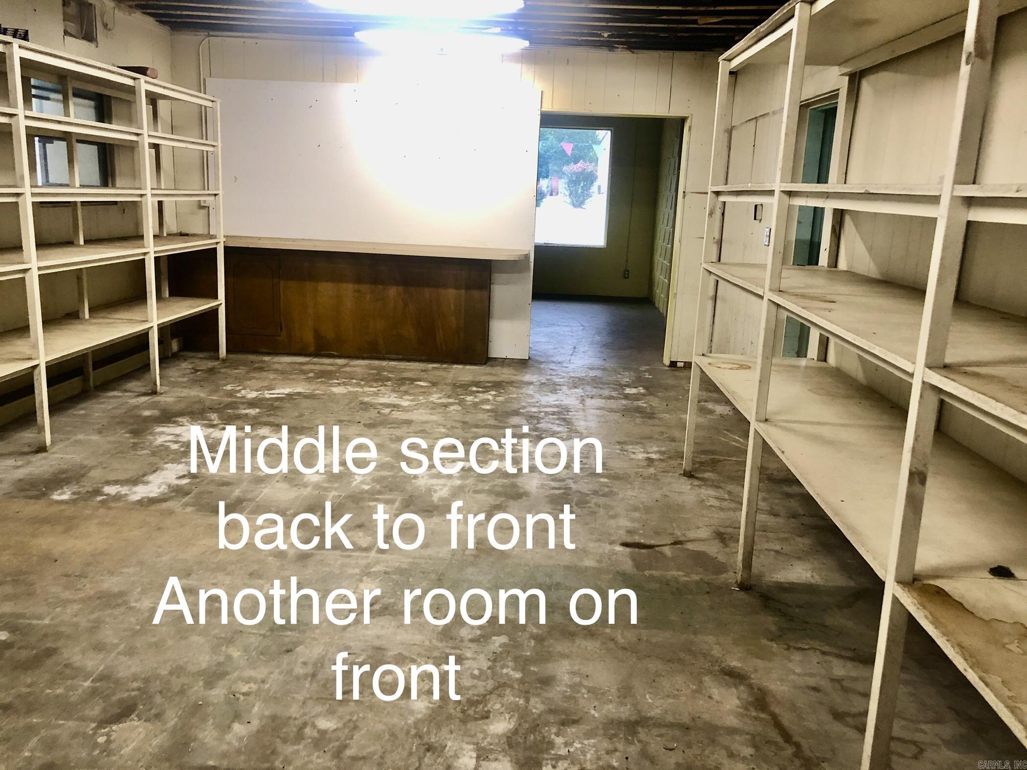 715 W Main St  Plainview, AR