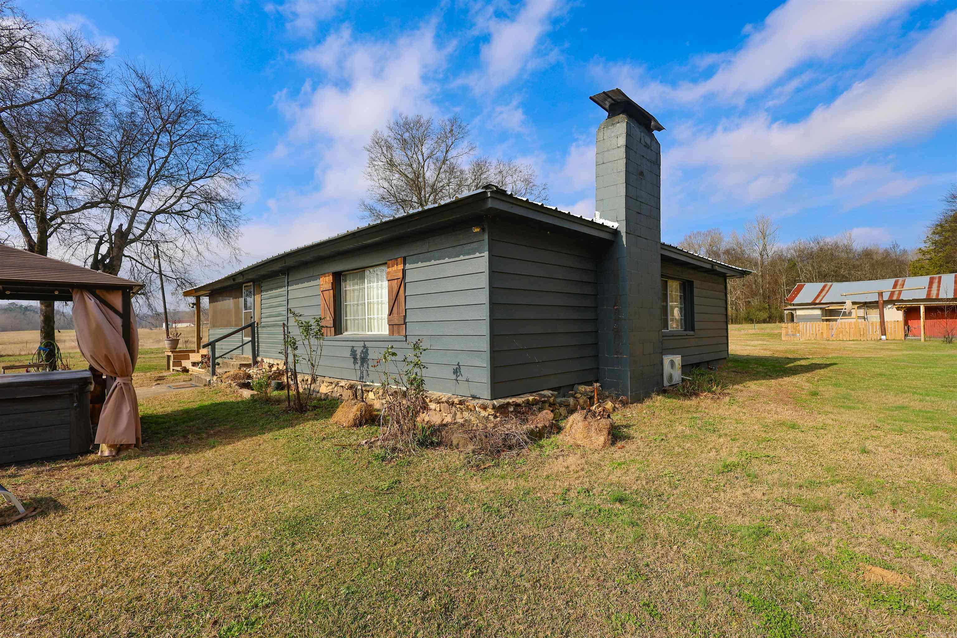 84 Polite Dr  Caddo Gap, AR