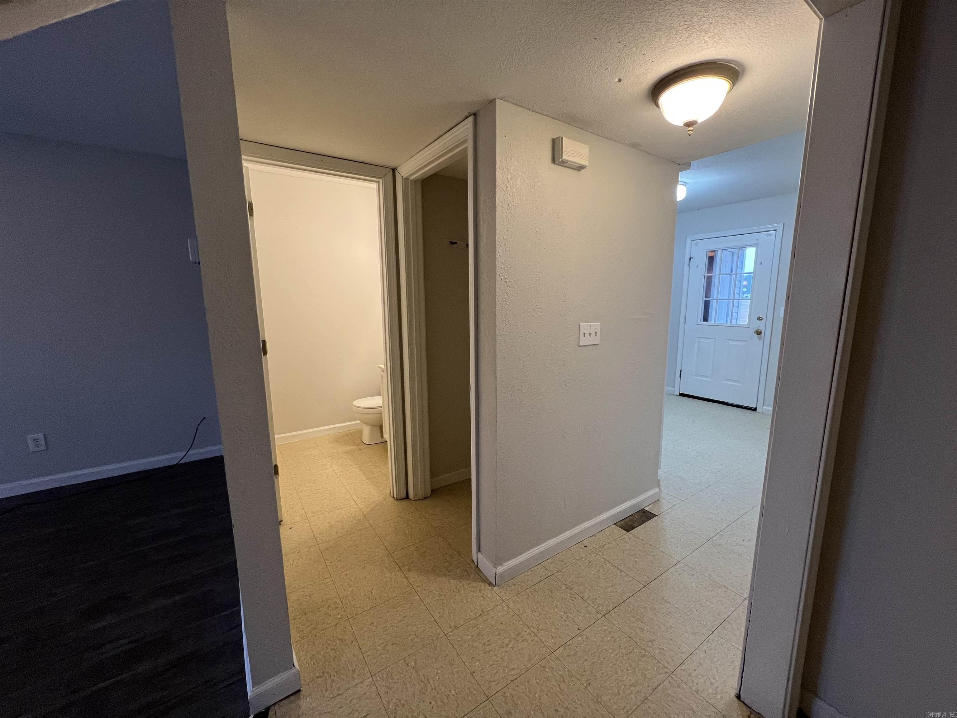 927-929 E Margret  Piggott, AR