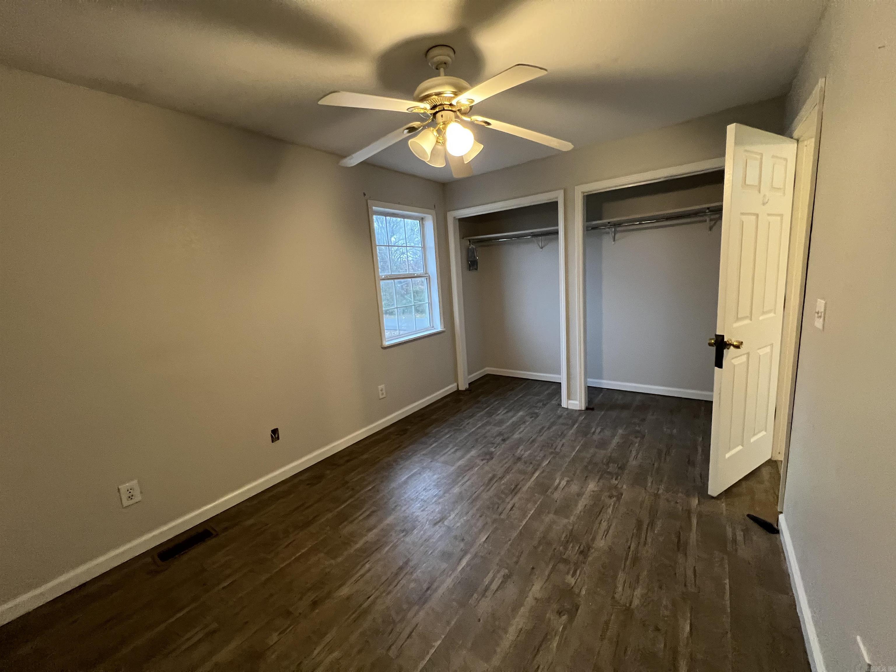 927-929 E Margret  Piggott, AR