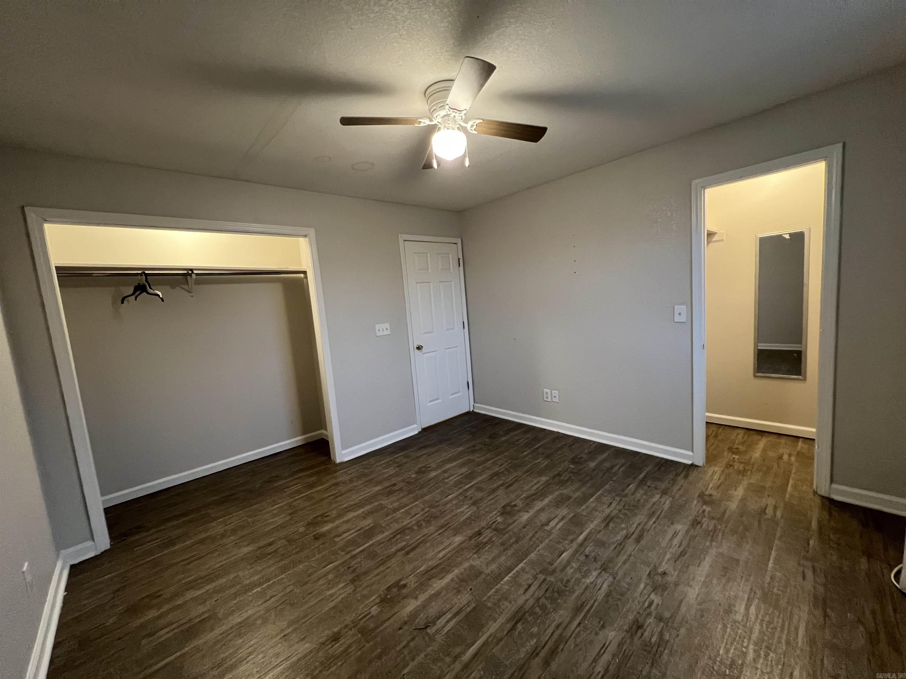 927-929 E Margret  Piggott, AR