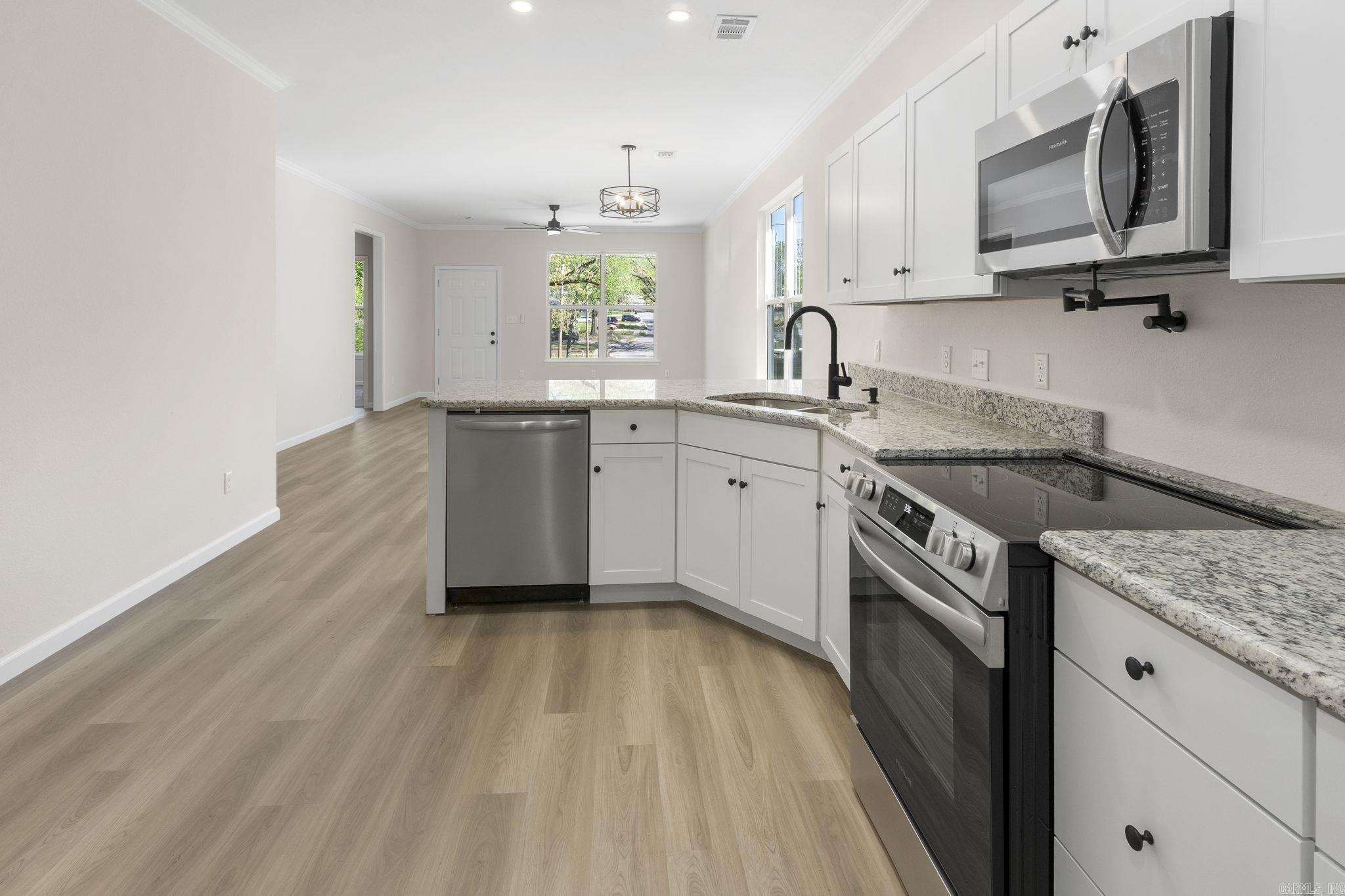 3401 W 17th  Little Rock, AR