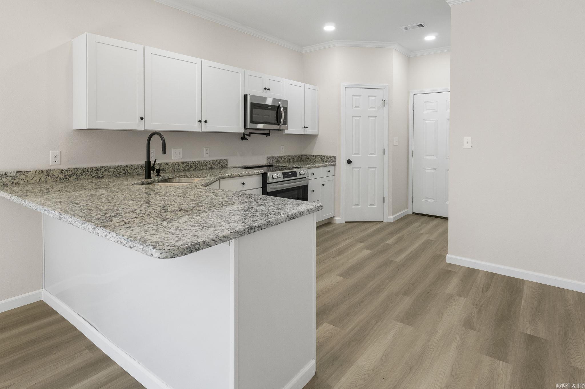 3401 W 17th  Little Rock, AR