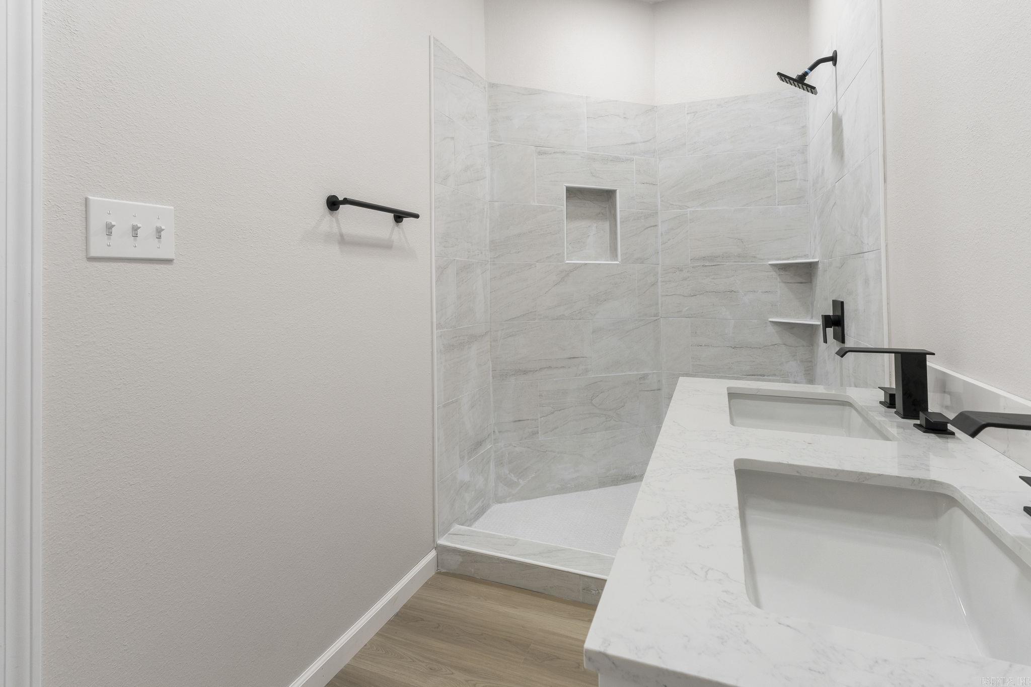 3401 W 17th  Little Rock, AR