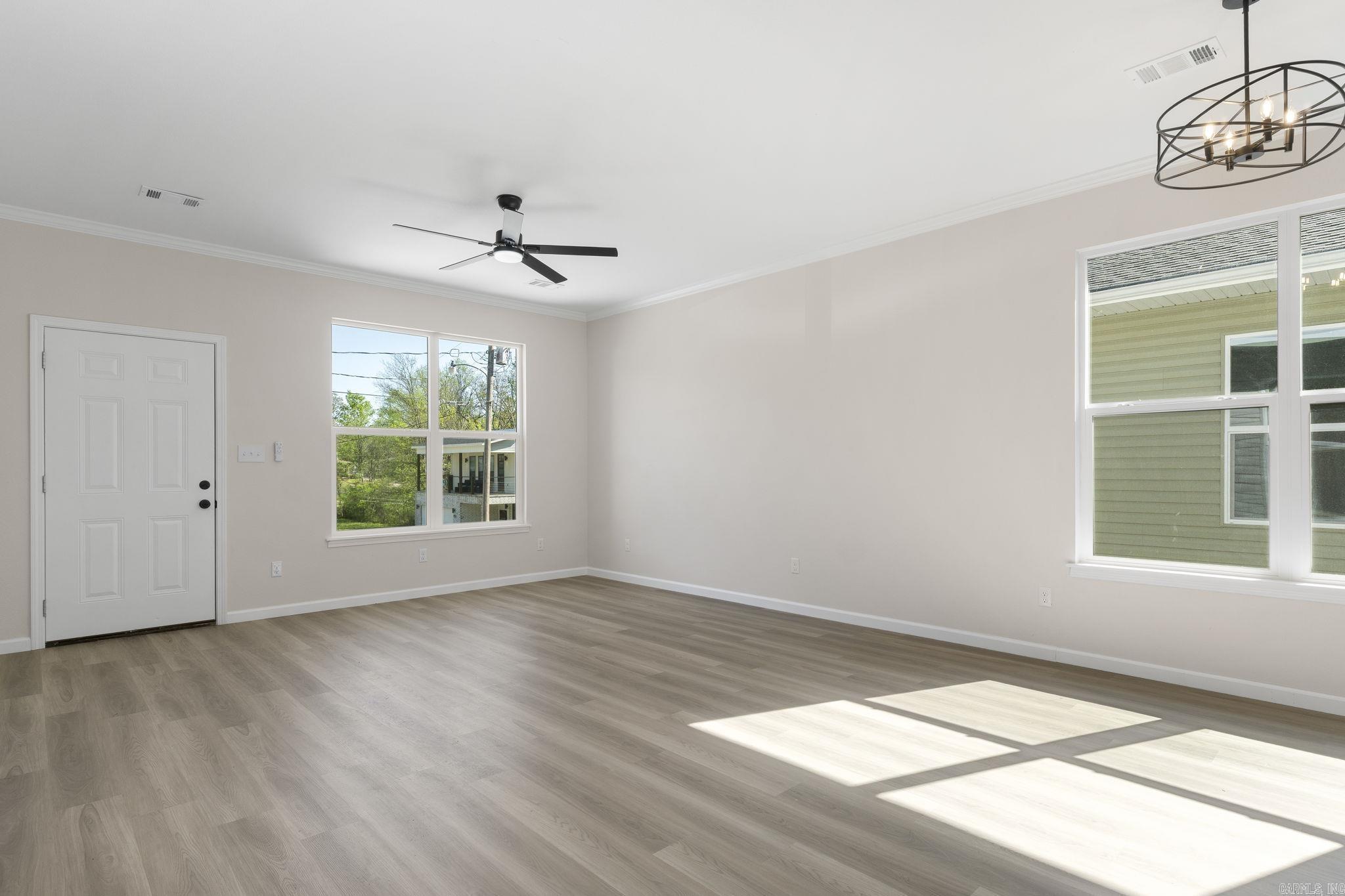 3401 W 17th  Little Rock, AR