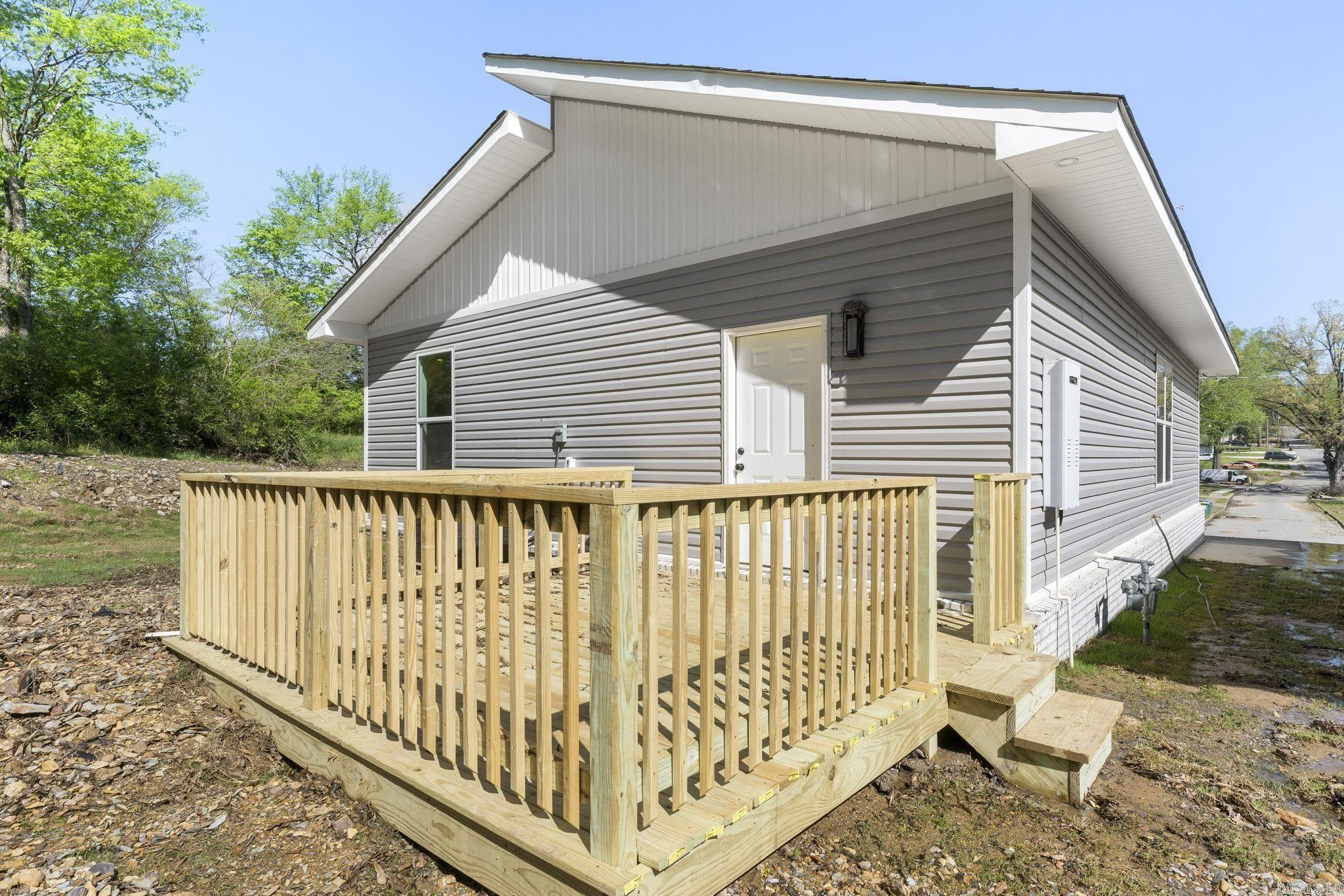 3401 W 17th  Little Rock, AR