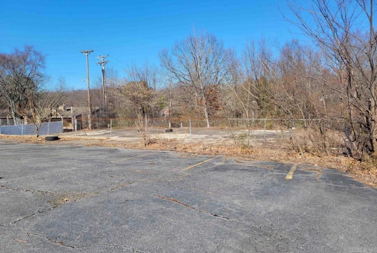 7616 North Hills  North Little Rock, AR