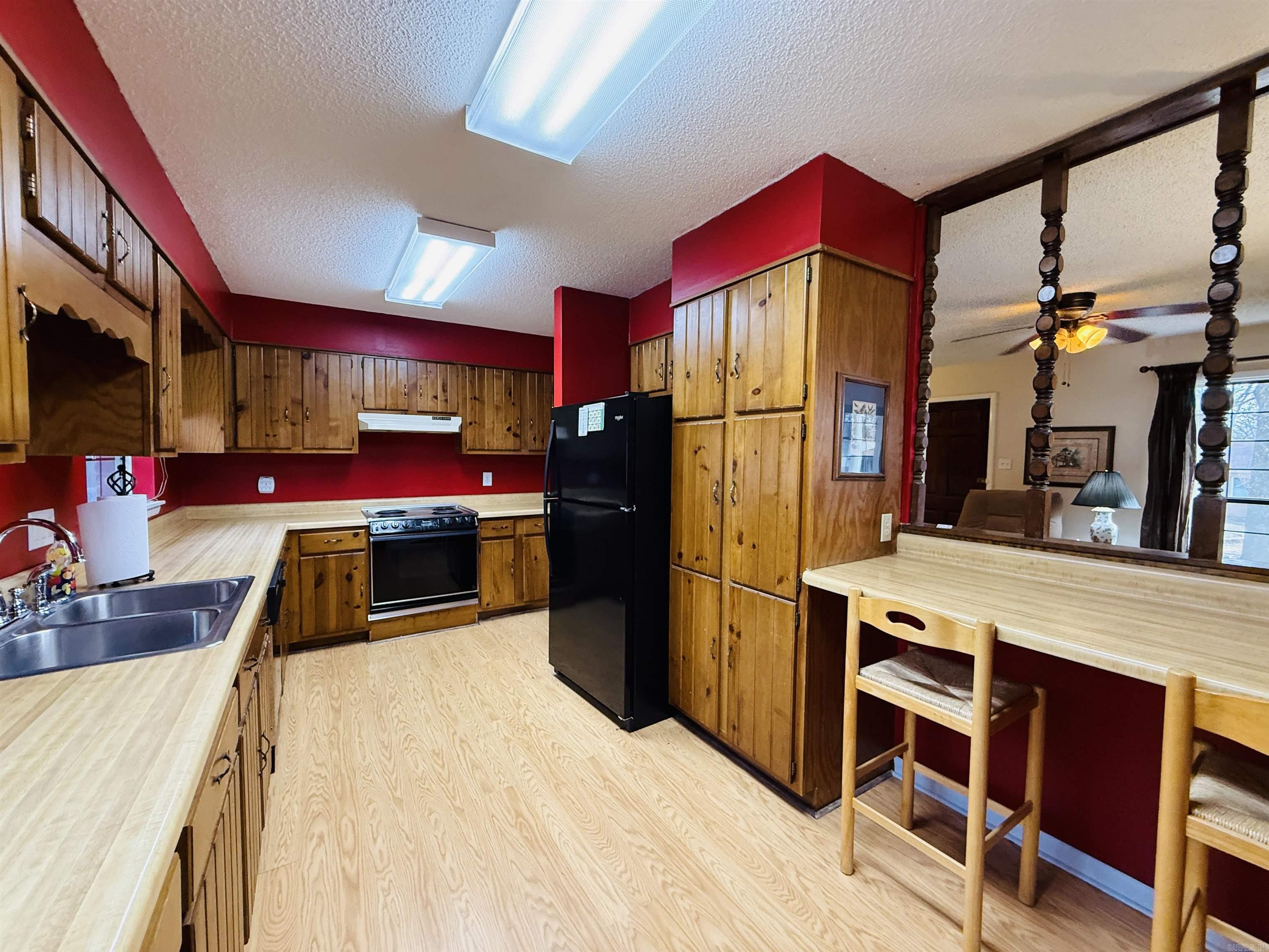 8813 Holiday  Sherwood, AR