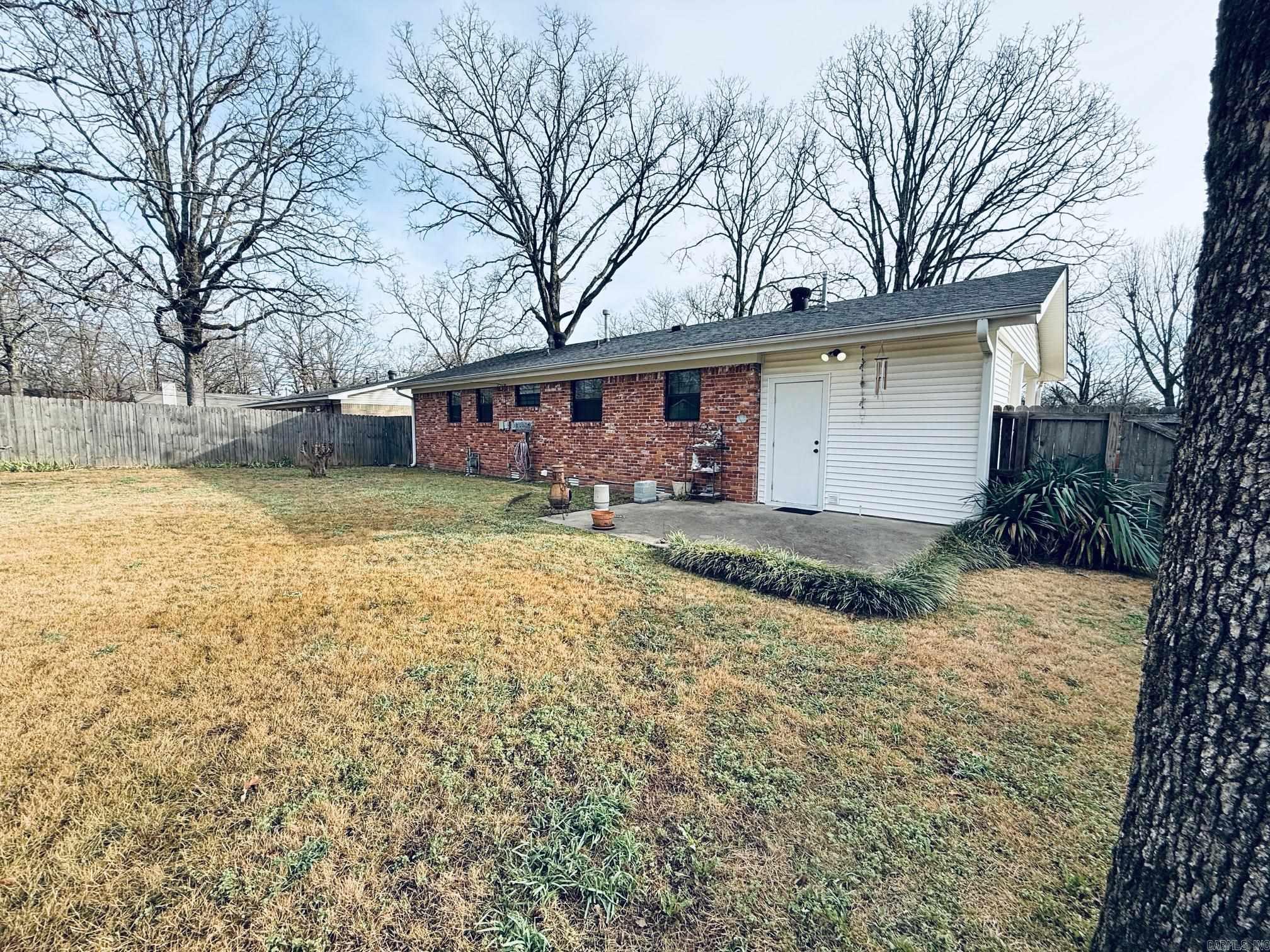 8813 Holiday  Sherwood, AR