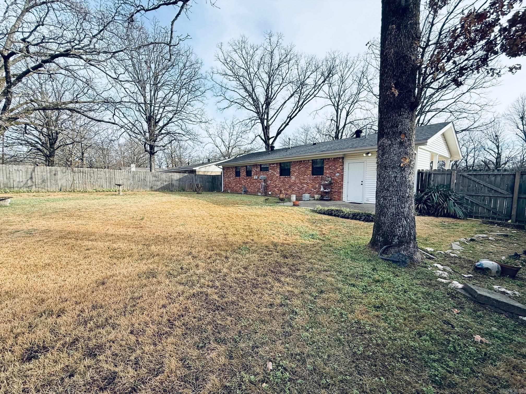 8813 Holiday  Sherwood, AR