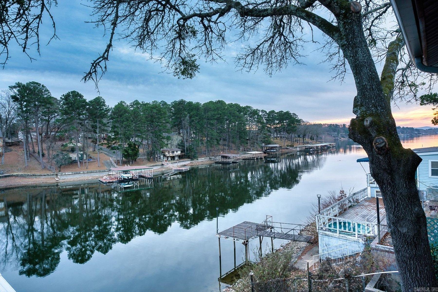 1143 Twin Points Road  Hot Springs, AR