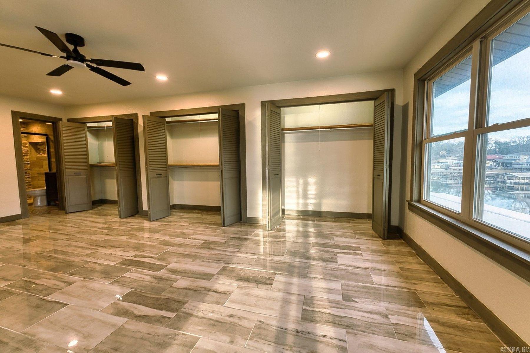 1143 Twin Points Road  Hot Springs, AR