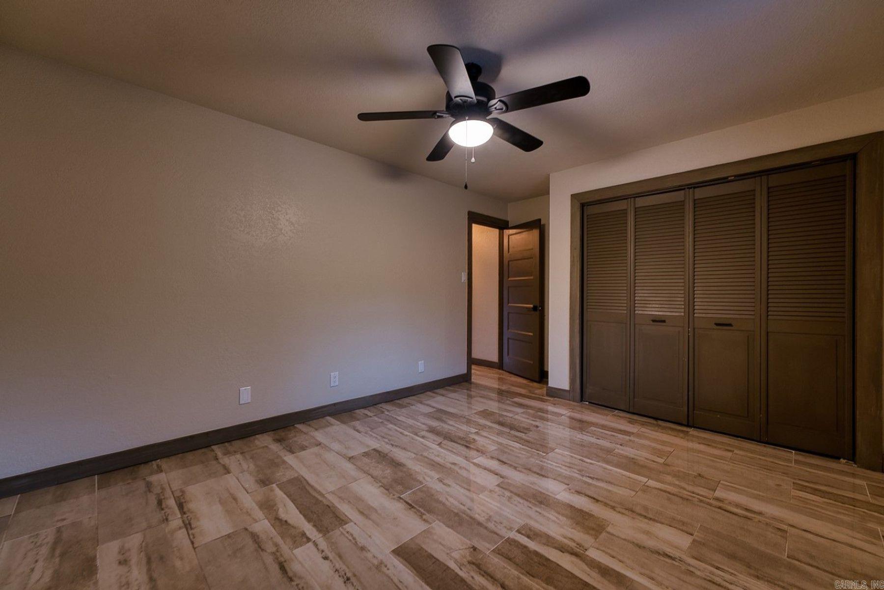 1143 Twin Points Road  Hot Springs, AR