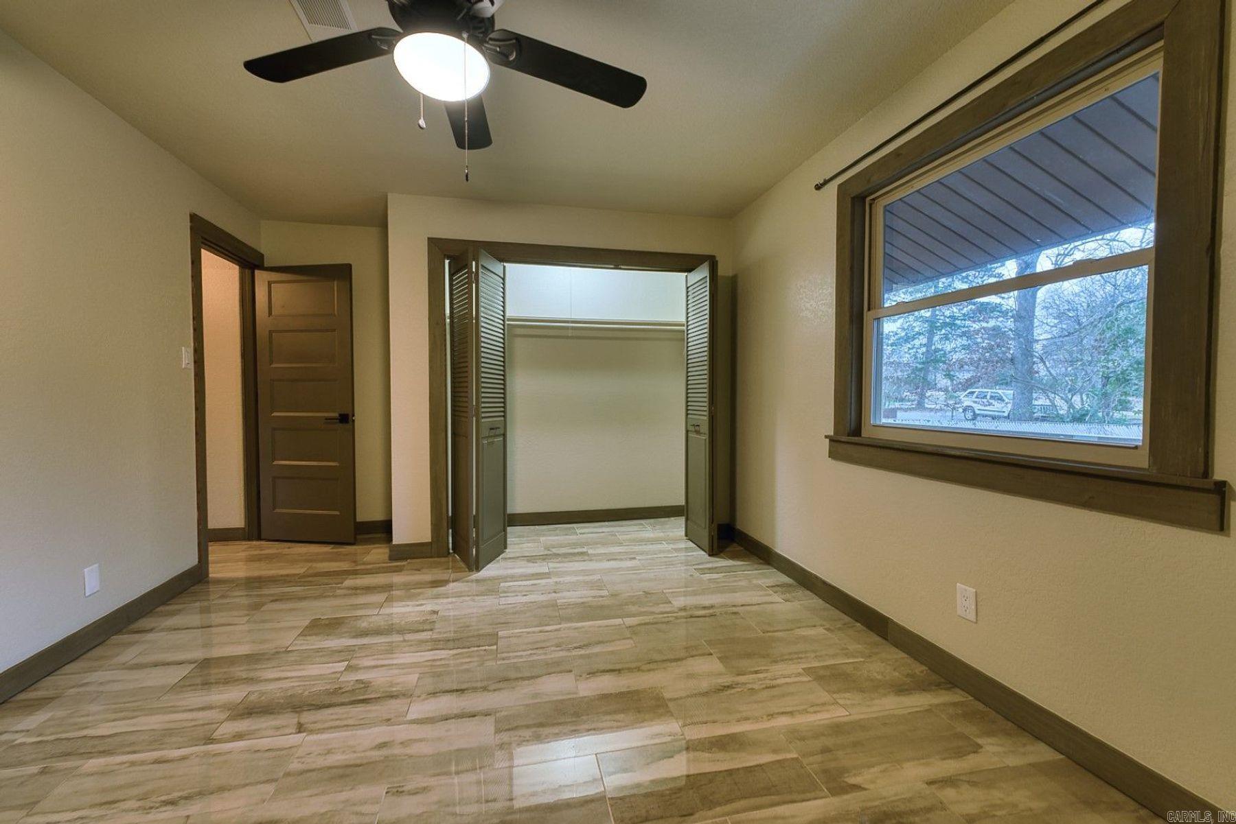 1143 Twin Points Road  Hot Springs, AR