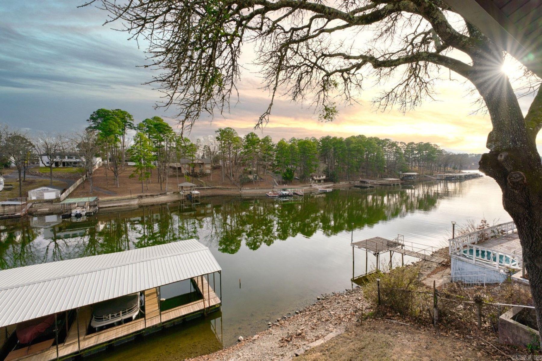 1143 Twin Points Road  Hot Springs, AR