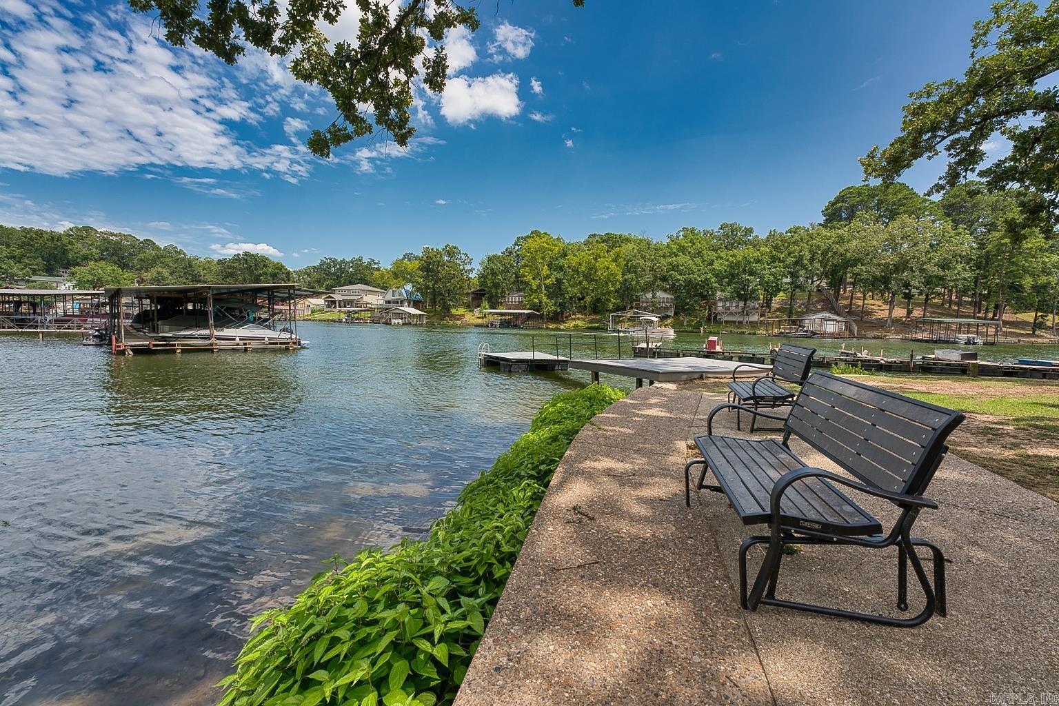 1143 Twin Points Road  Hot Springs, AR